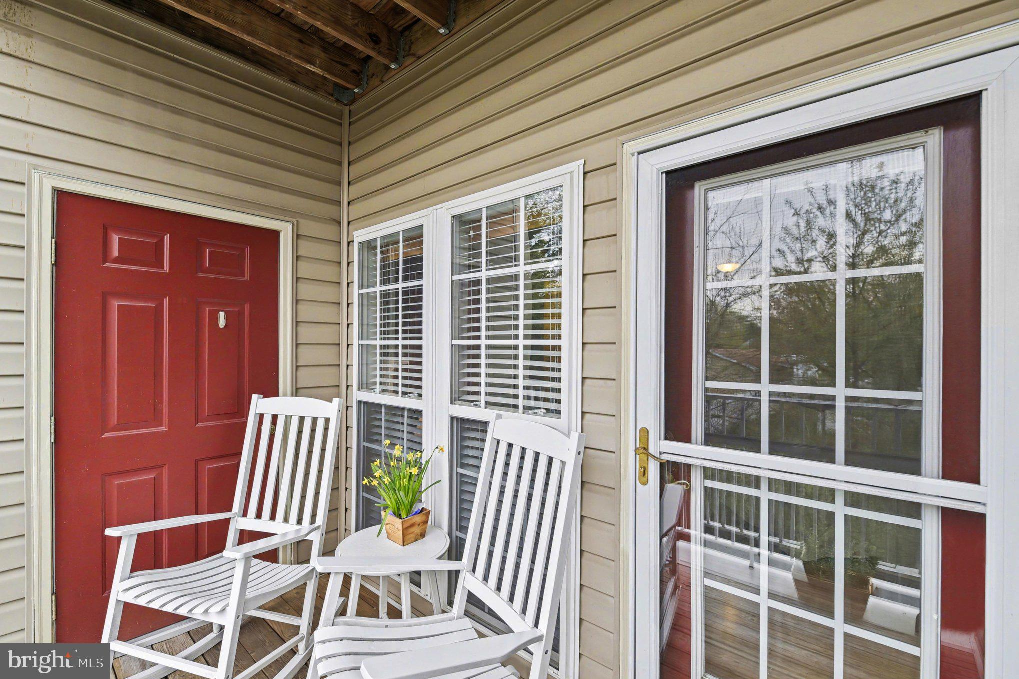 HEARTHSTONE AT VILLAGE SQUARE - Residential