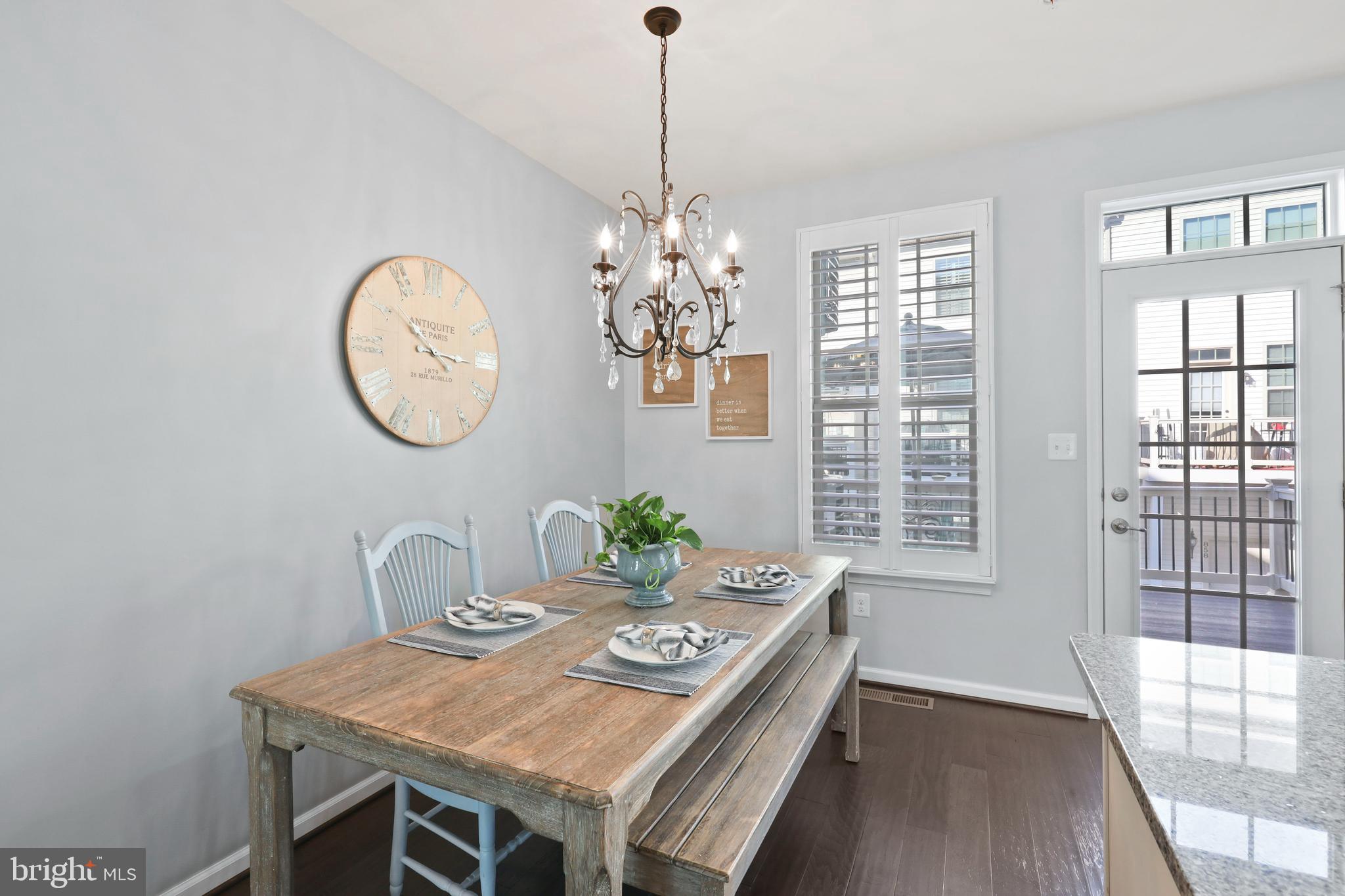 O'DONNELL SQUARE - Residential