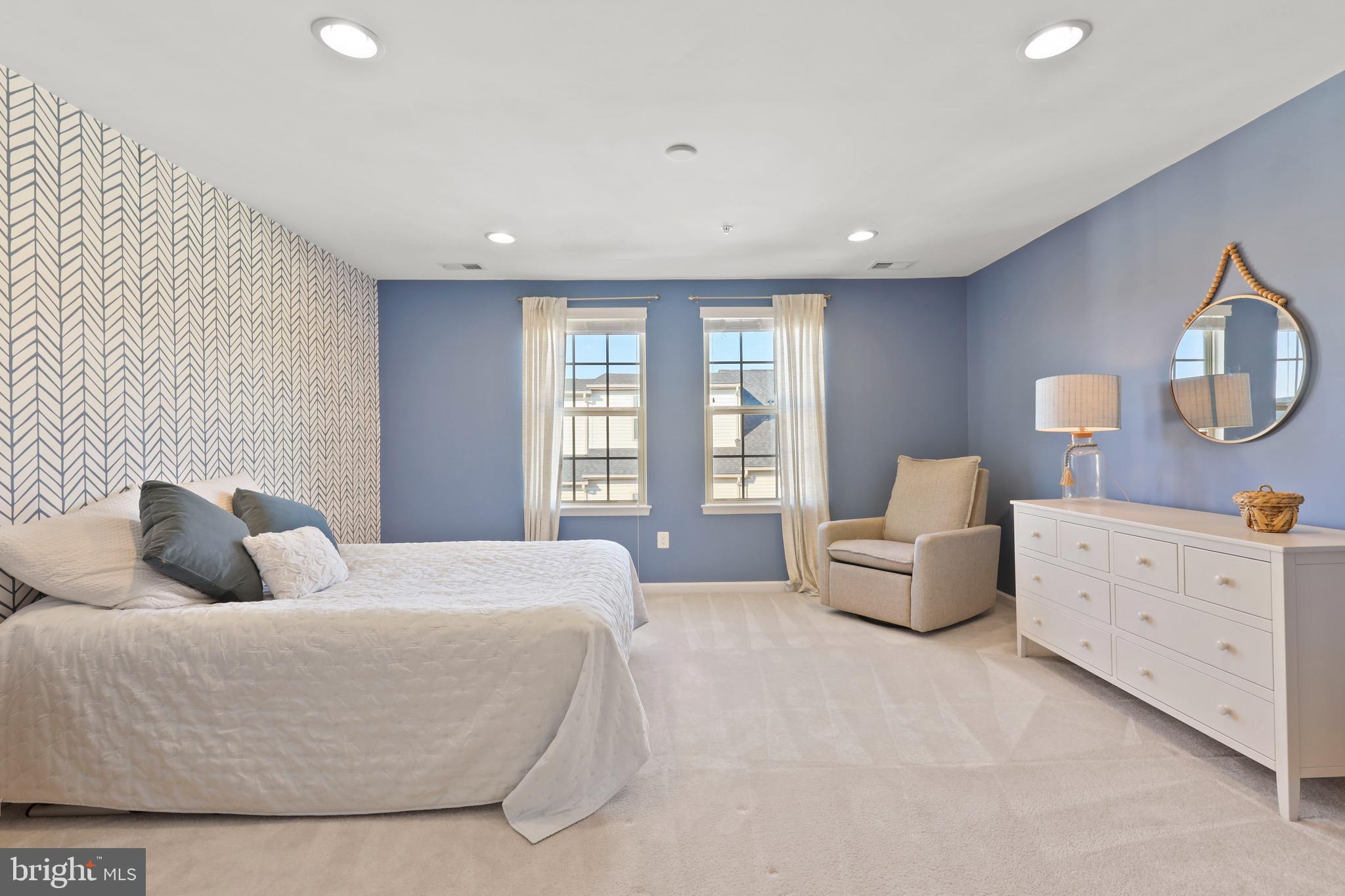 O'DONNELL SQUARE - Residential