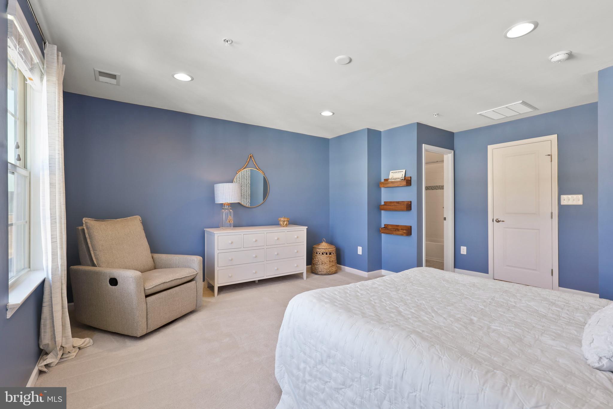 O'DONNELL SQUARE - Residential