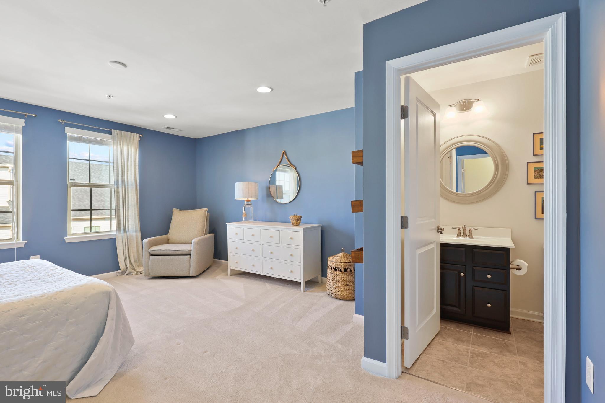 O'DONNELL SQUARE - Residential