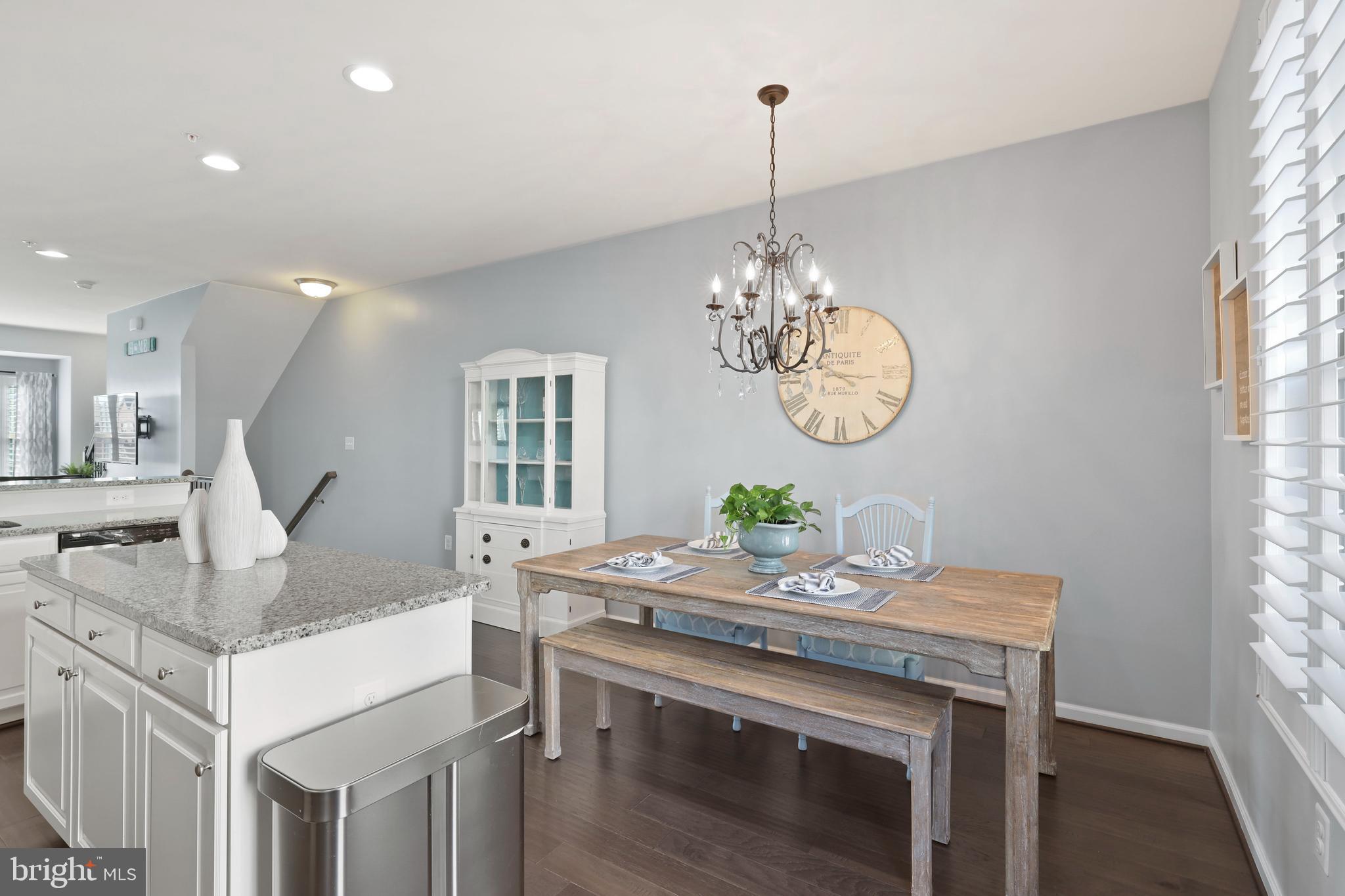 O'DONNELL SQUARE - Residential