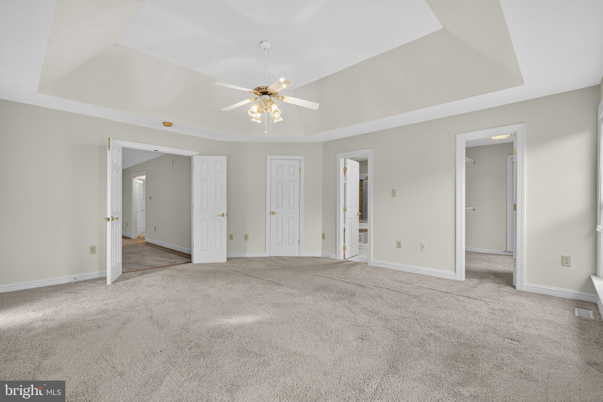 OAKDALE CROSSING - Residential