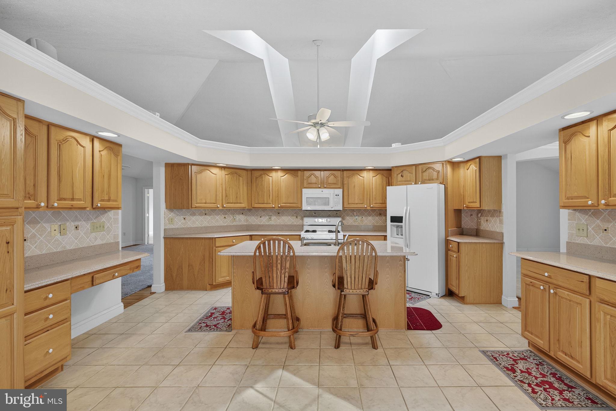 OAKDALE CROSSING - Residential