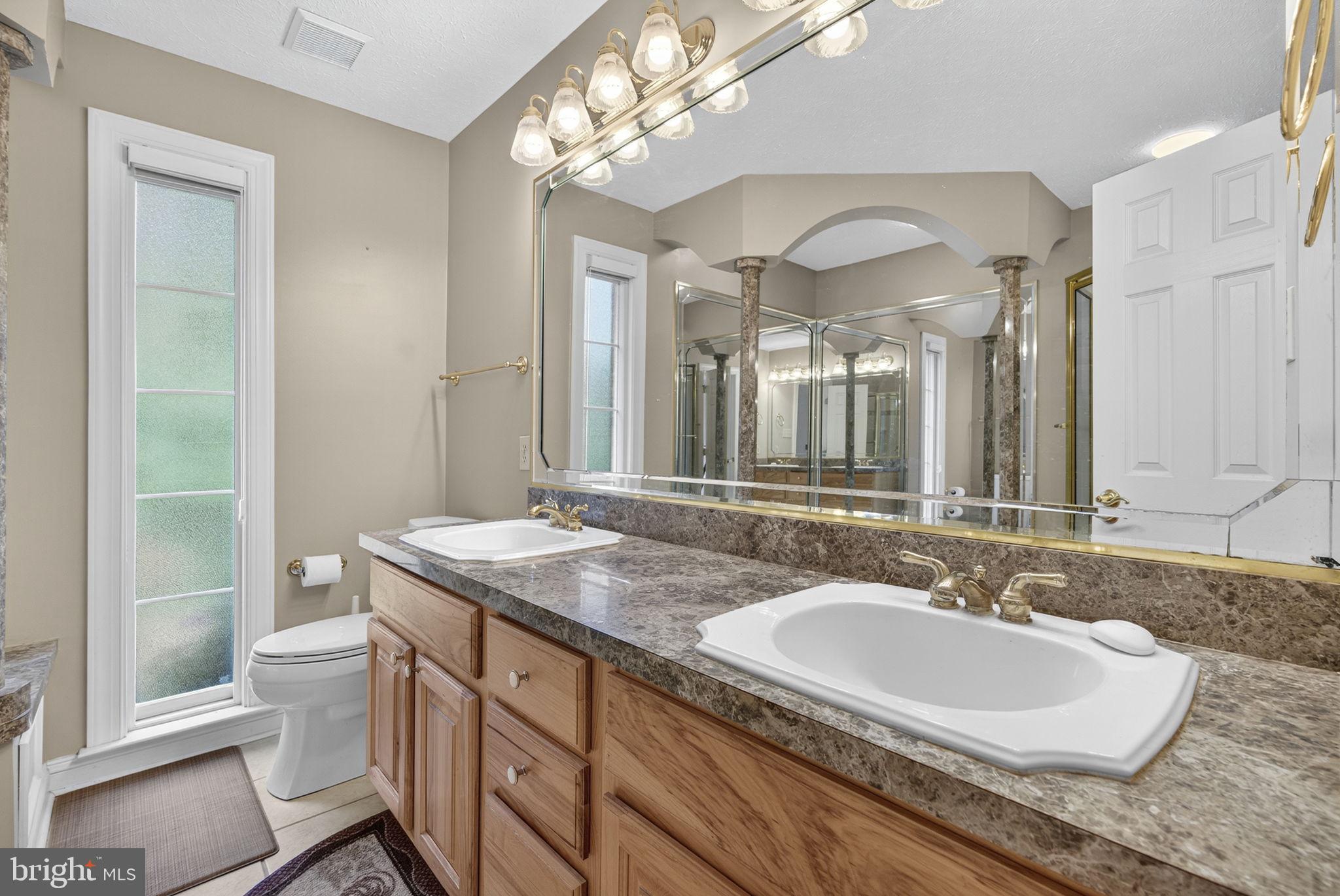 OAKDALE CROSSING - Residential