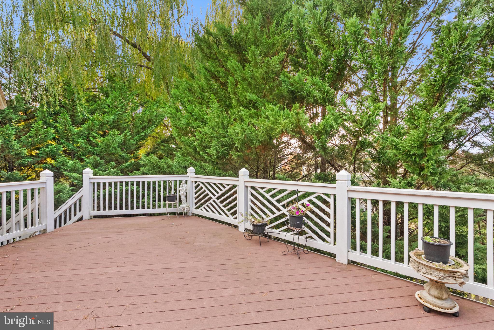 OAKDALE CROSSING - Residential