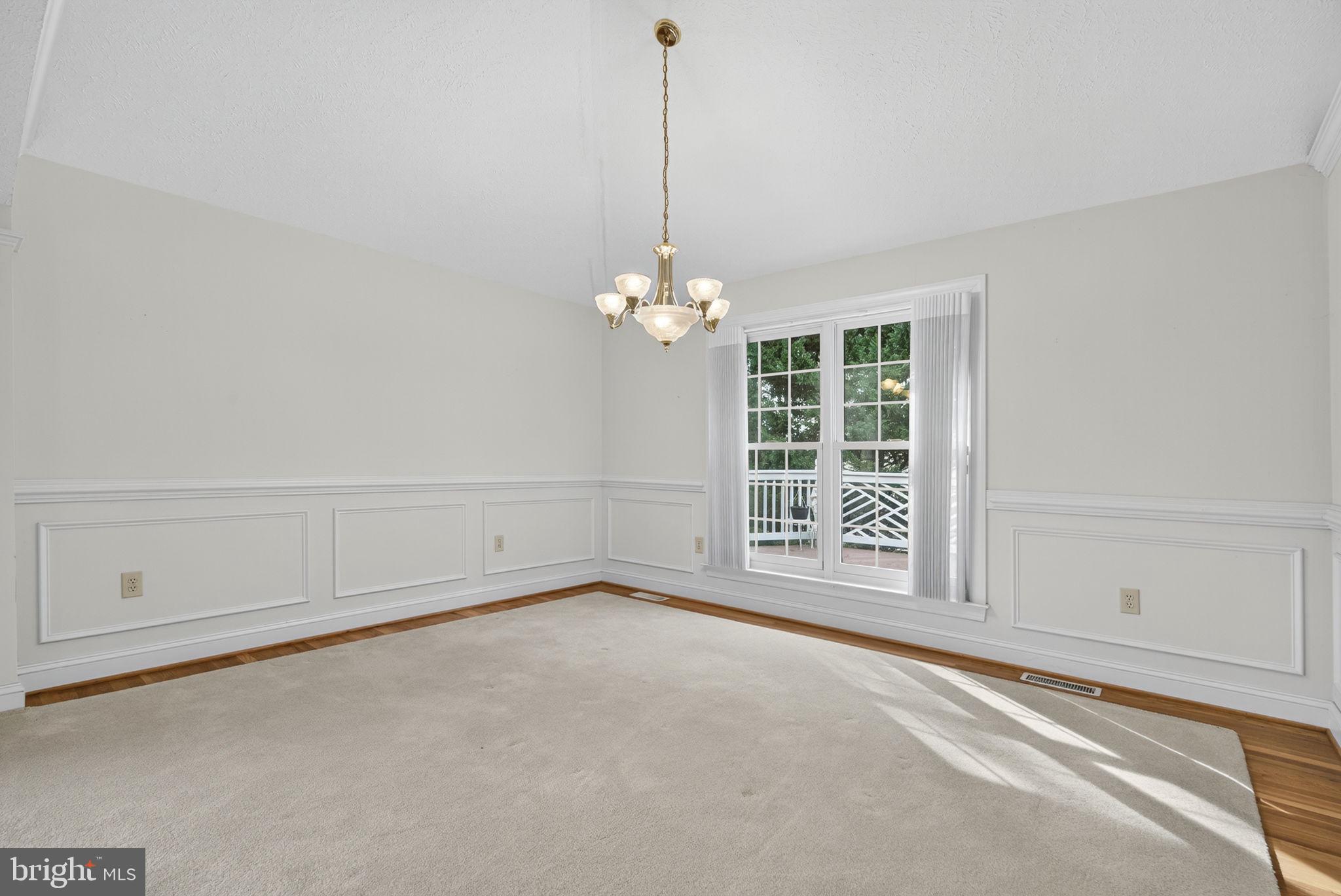 OAKDALE CROSSING - Residential