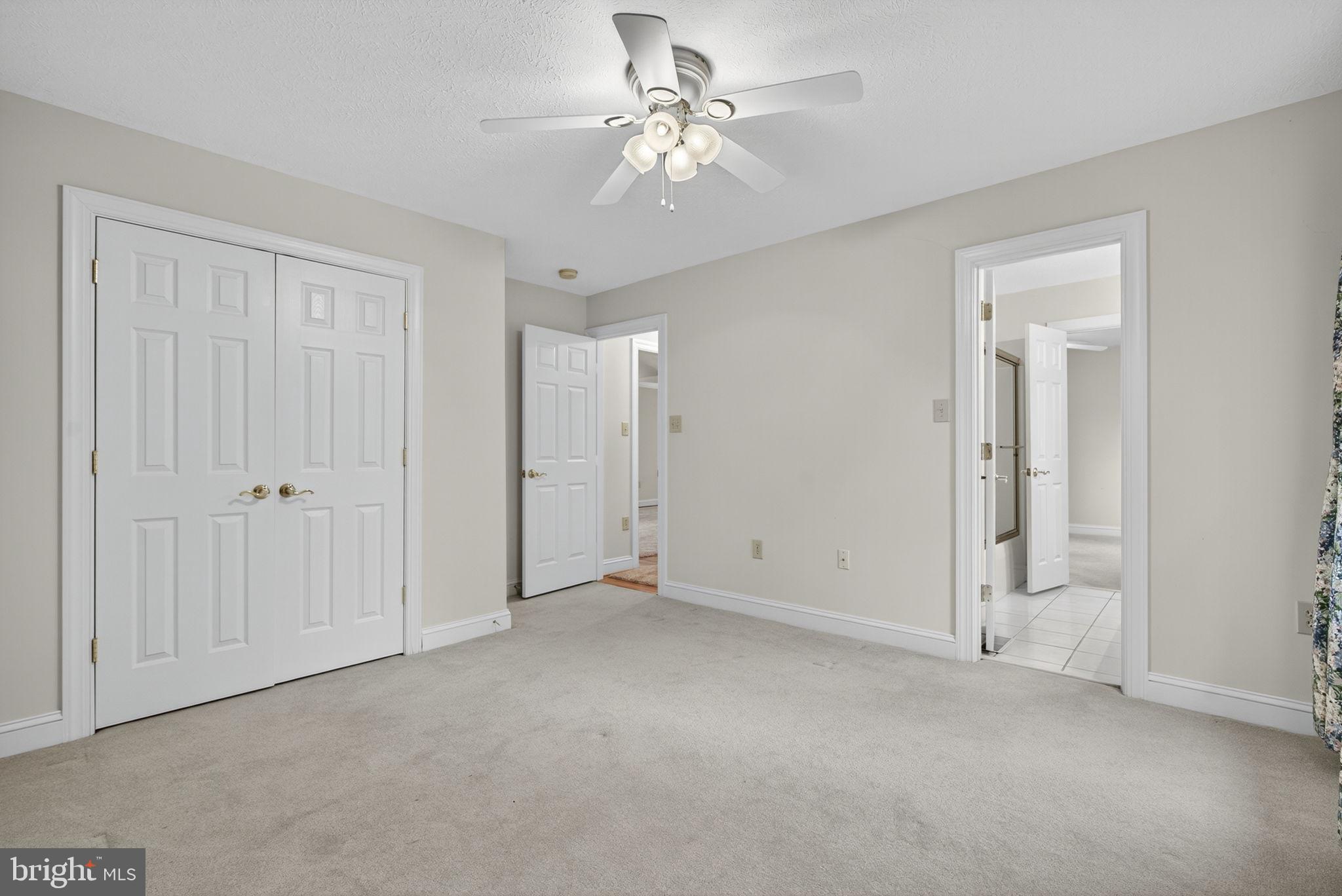 OAKDALE CROSSING - Residential