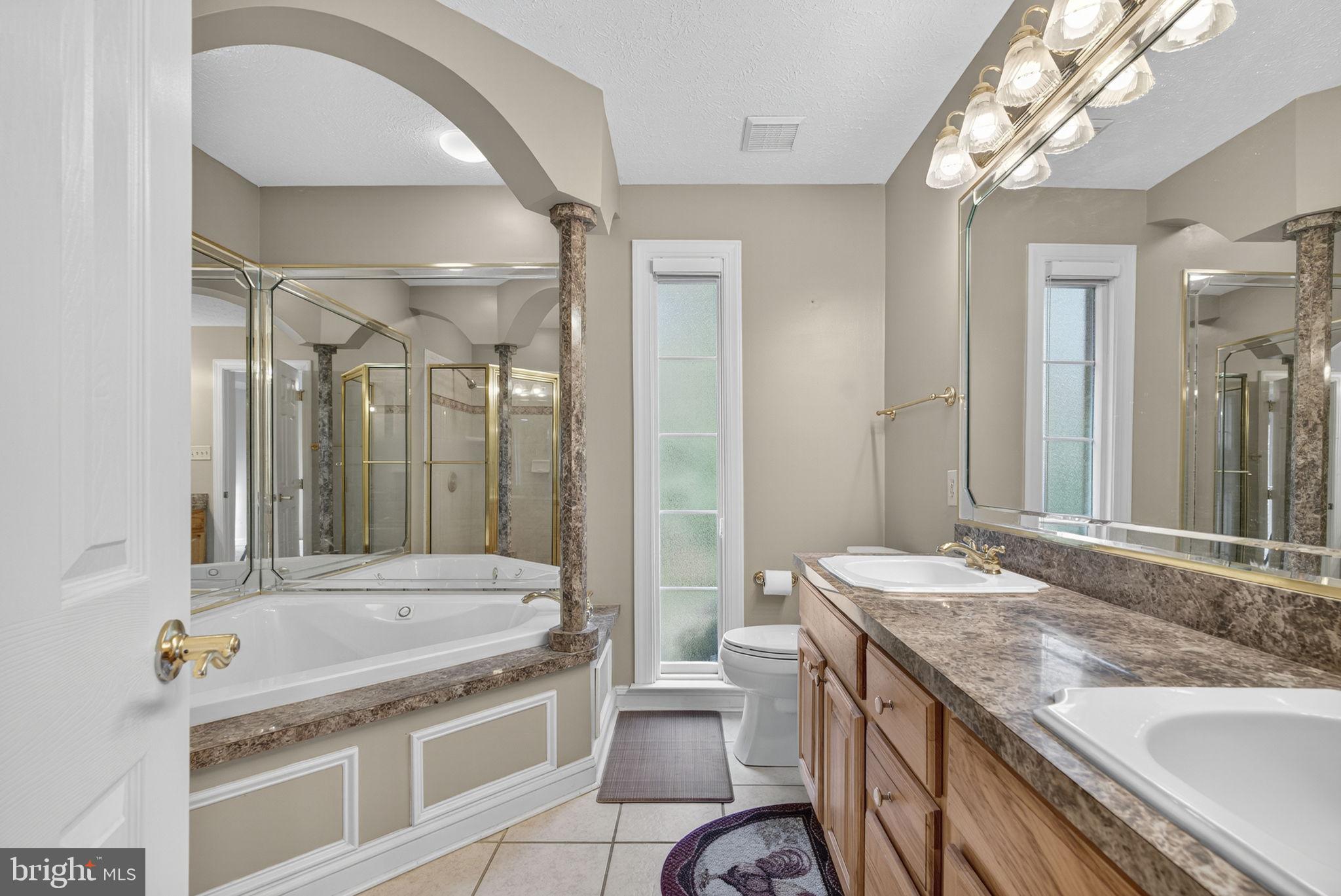 OAKDALE CROSSING - Residential