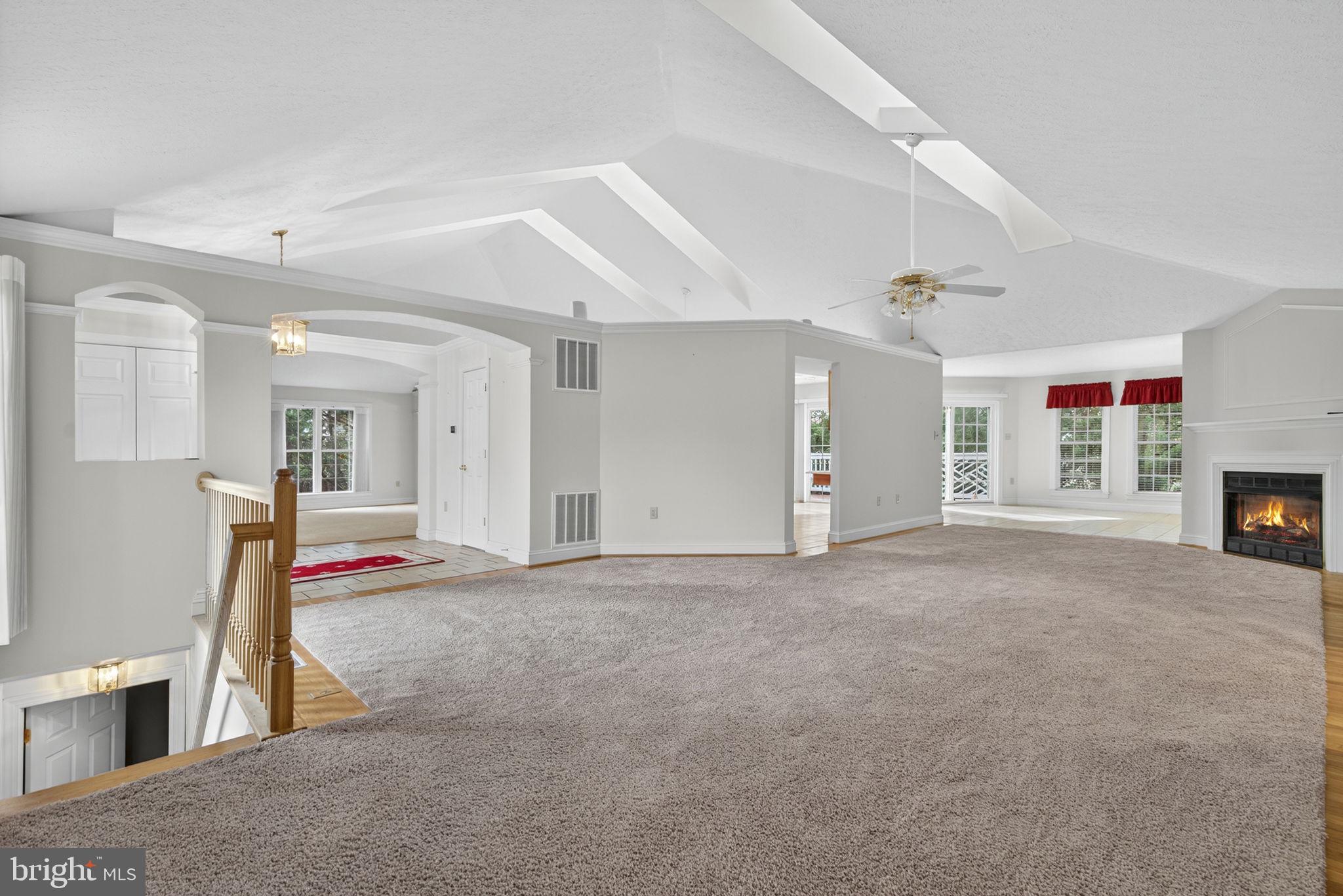 OAKDALE CROSSING - Residential