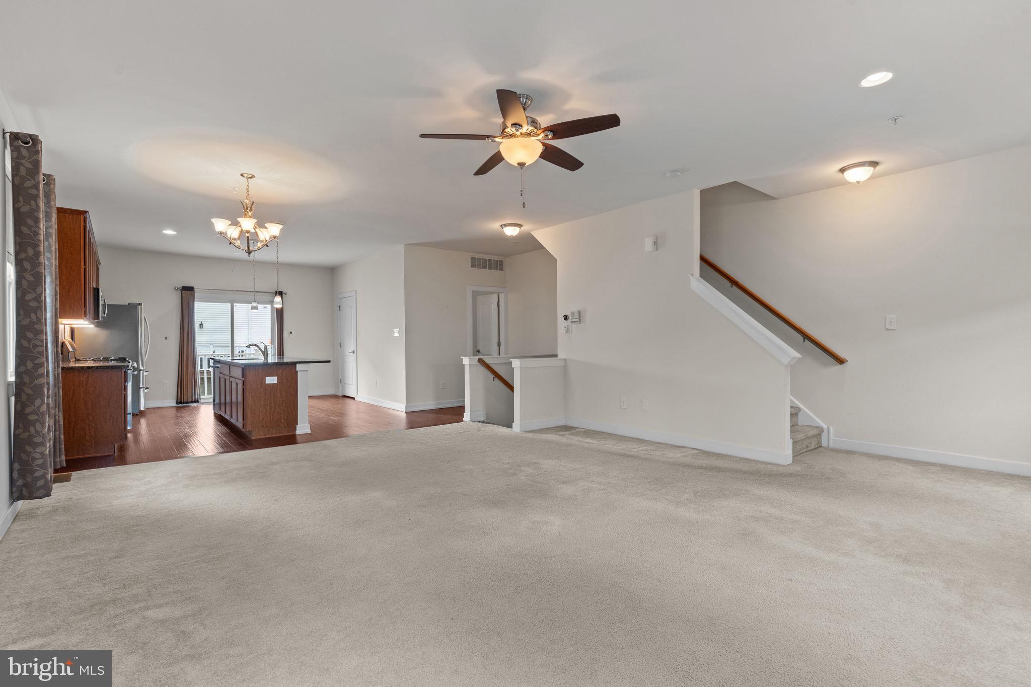 WATERSIDE - Residential