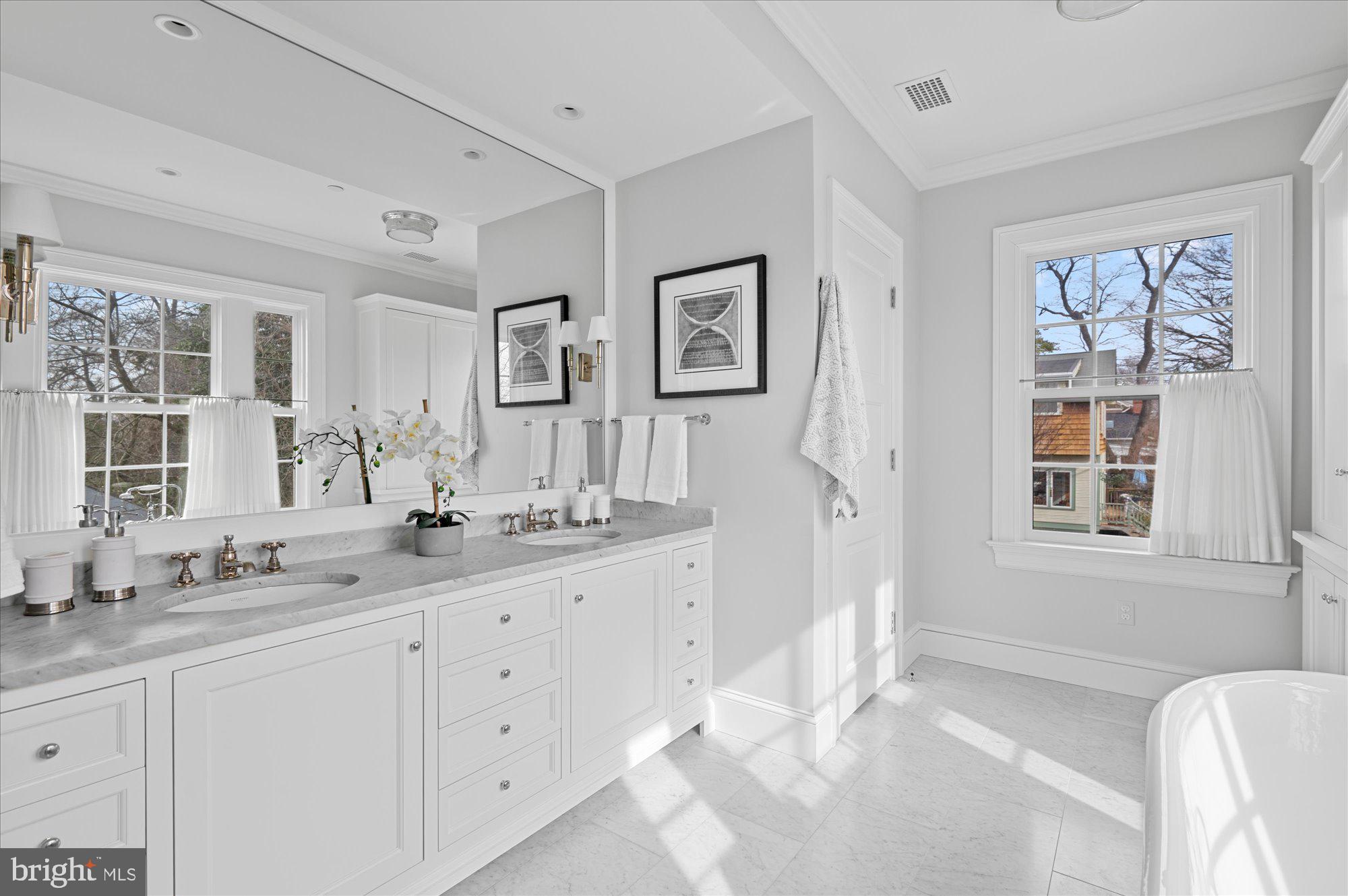 ASHTON HEIGHTS - Residential