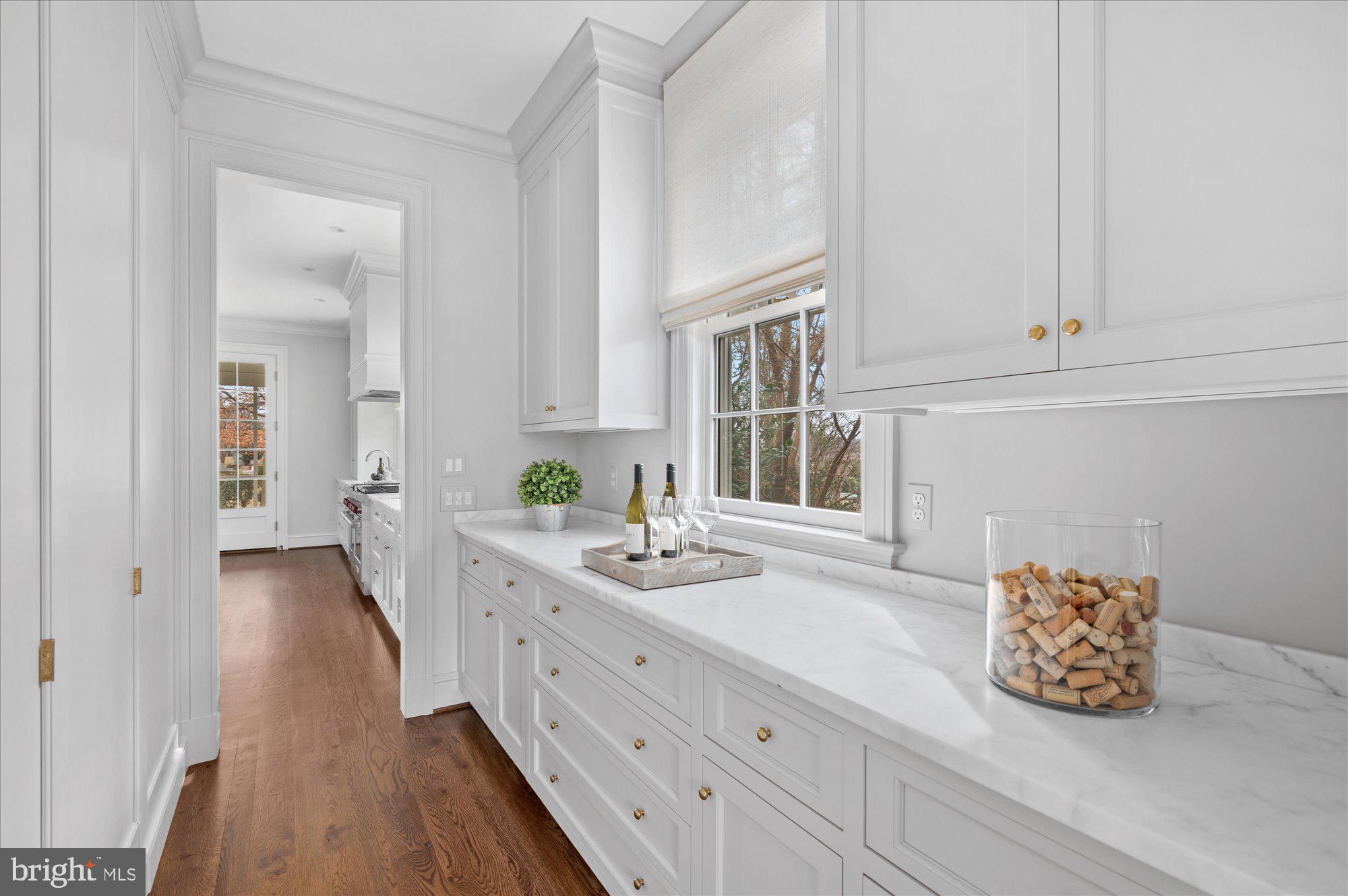 ASHTON HEIGHTS - Residential