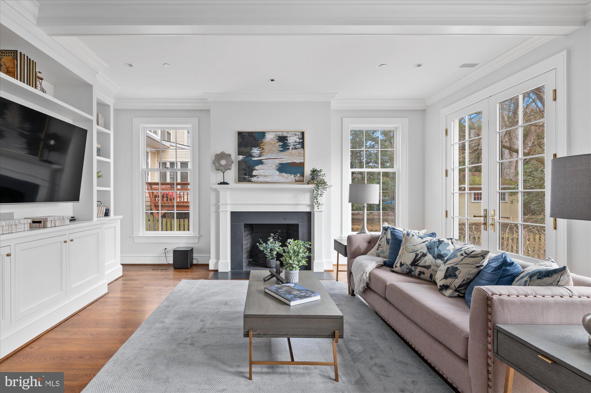 ASHTON HEIGHTS - Residential