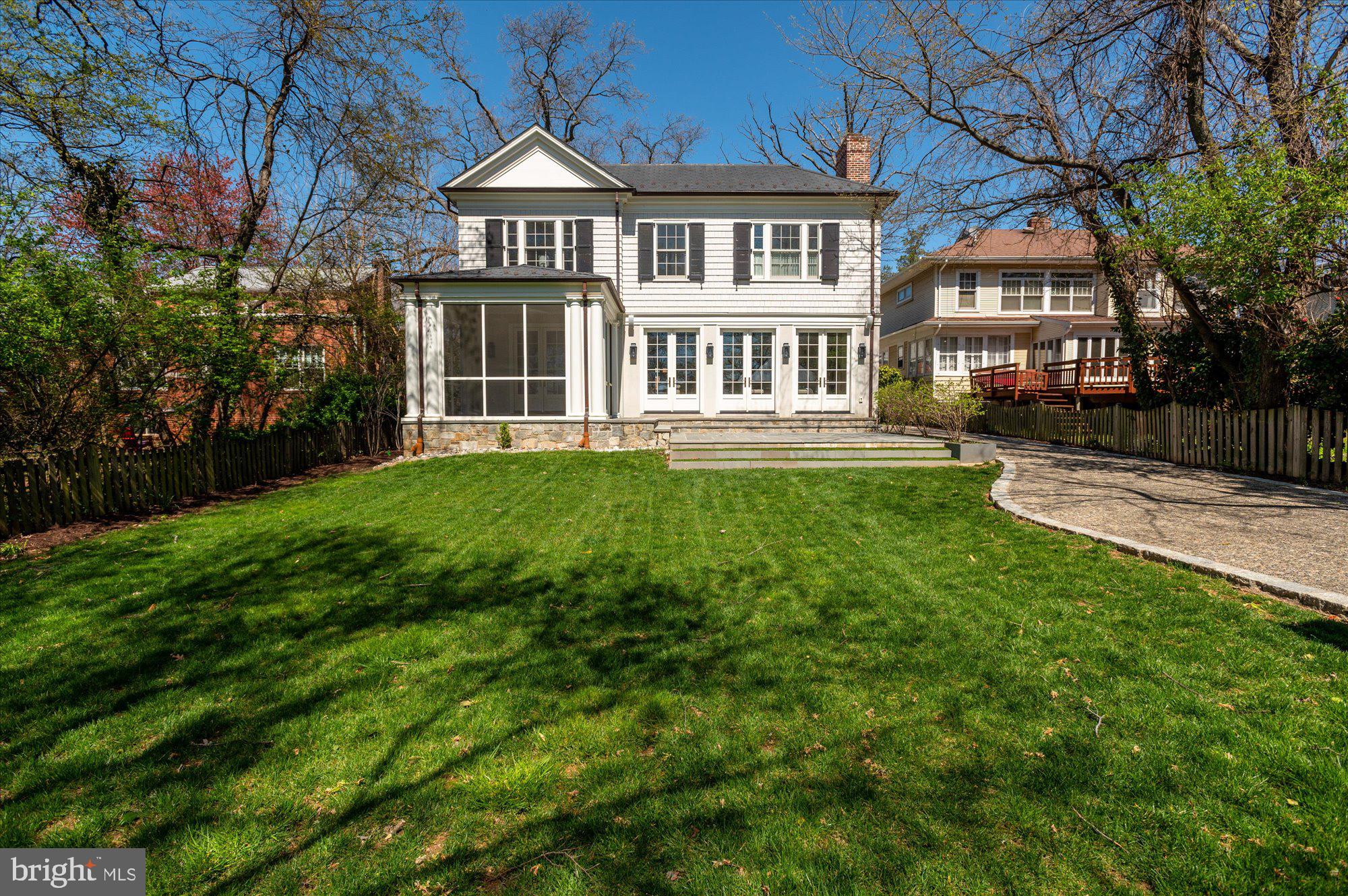 ASHTON HEIGHTS - Residential