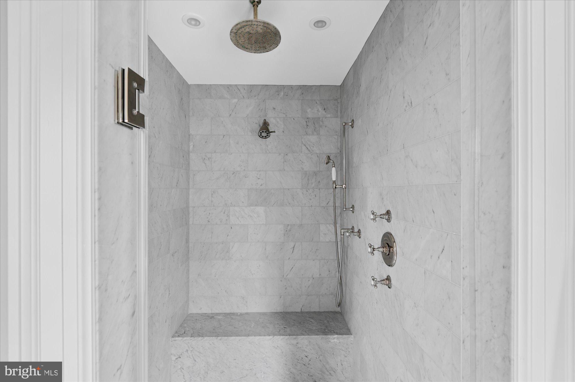 ASHTON HEIGHTS - Residential