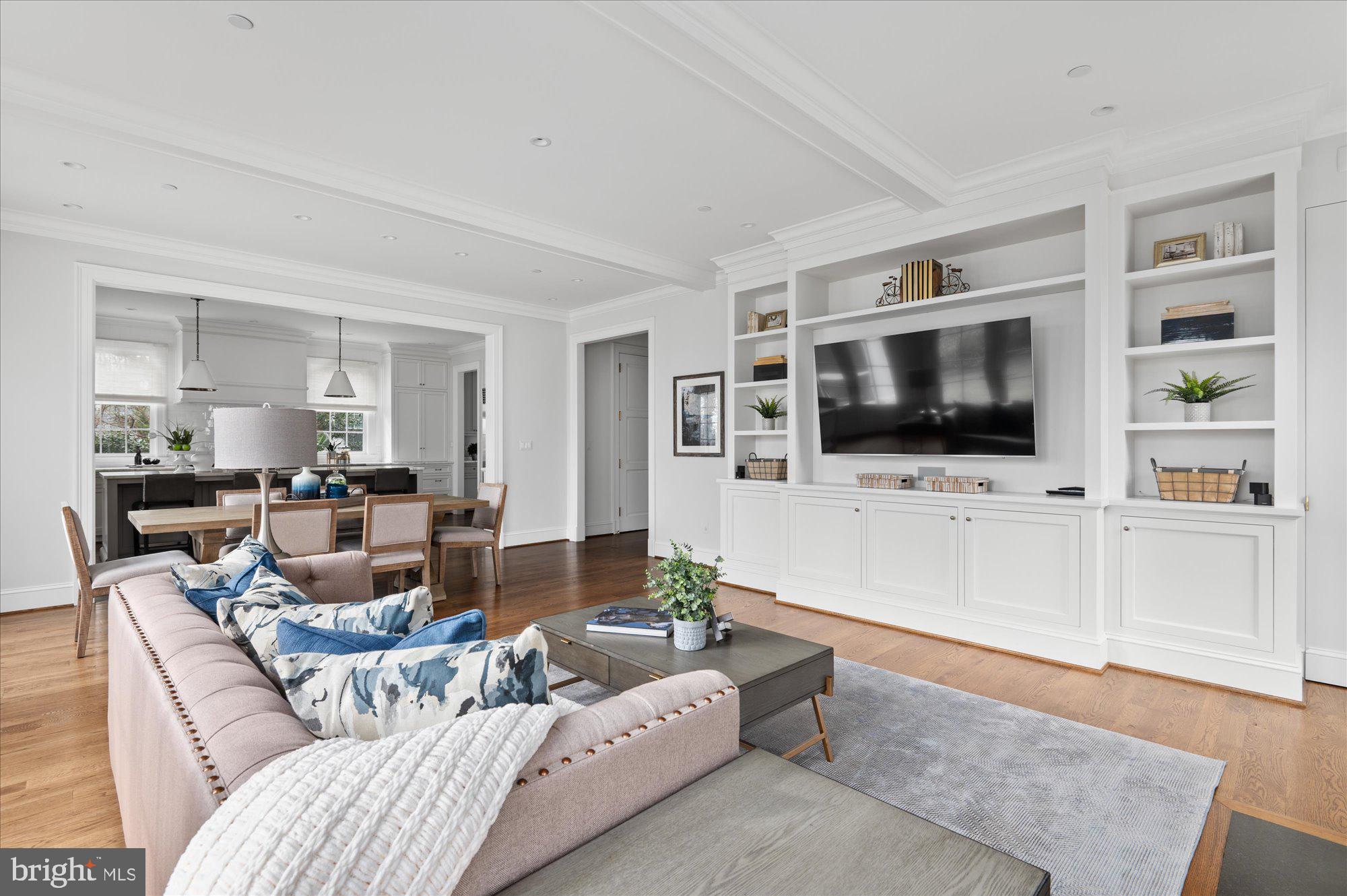 ASHTON HEIGHTS - Residential