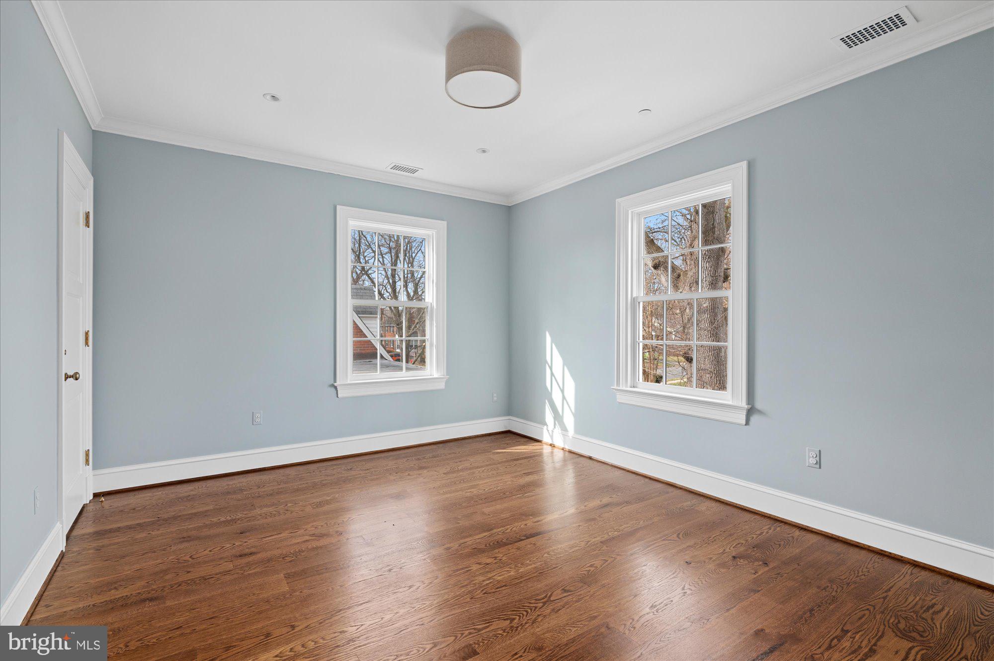 ASHTON HEIGHTS - Residential