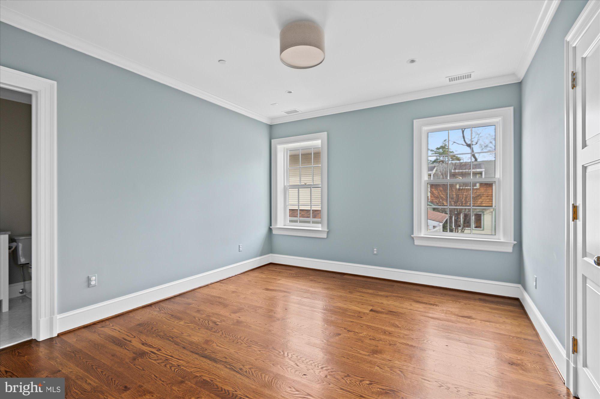 ASHTON HEIGHTS - Residential