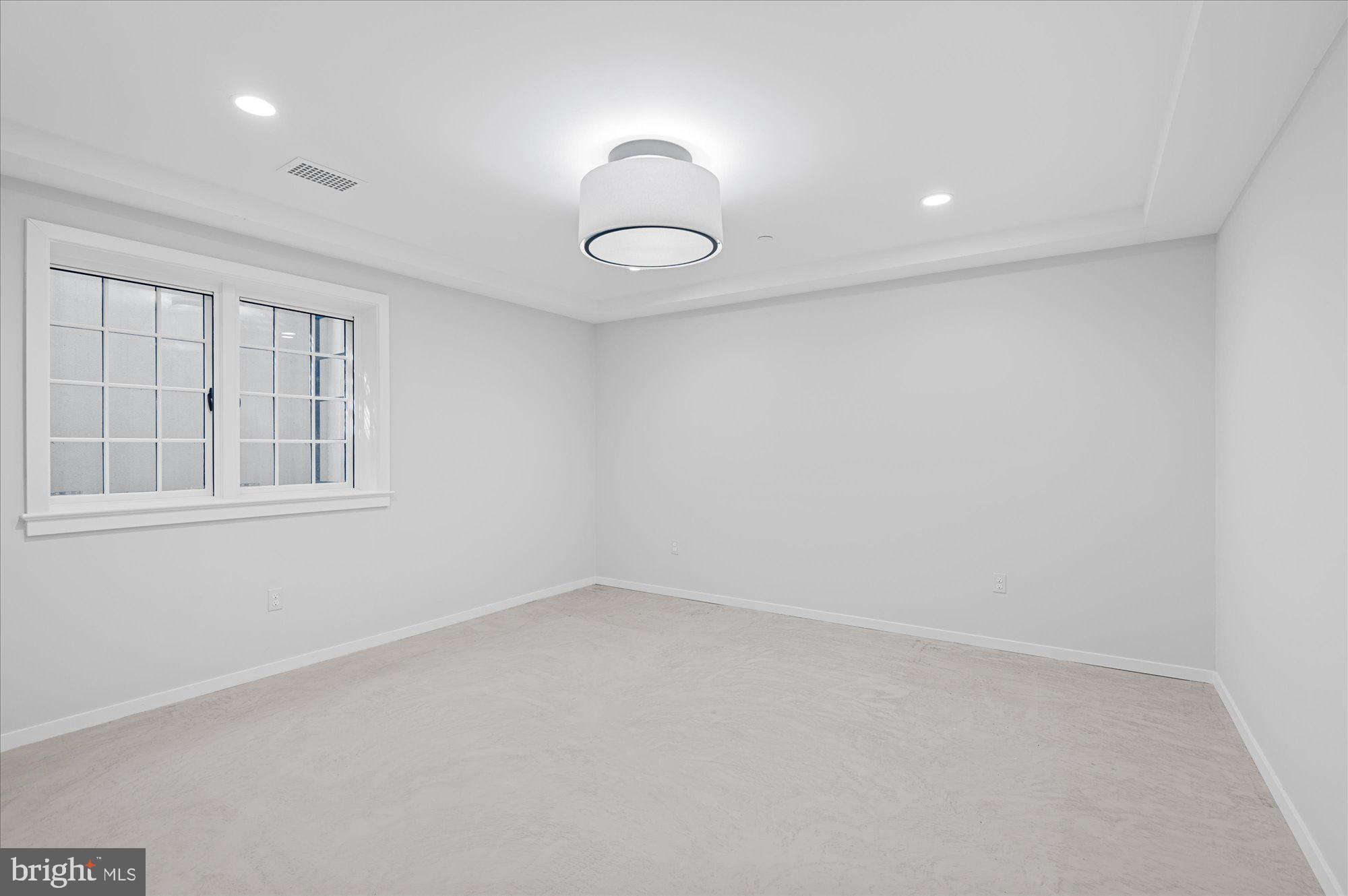 ASHTON HEIGHTS - Residential