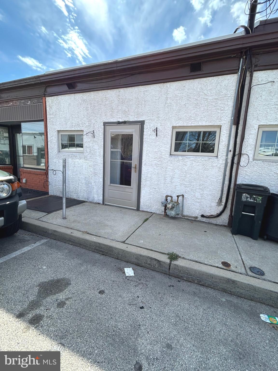 LANSDOWNE - Residential Lease