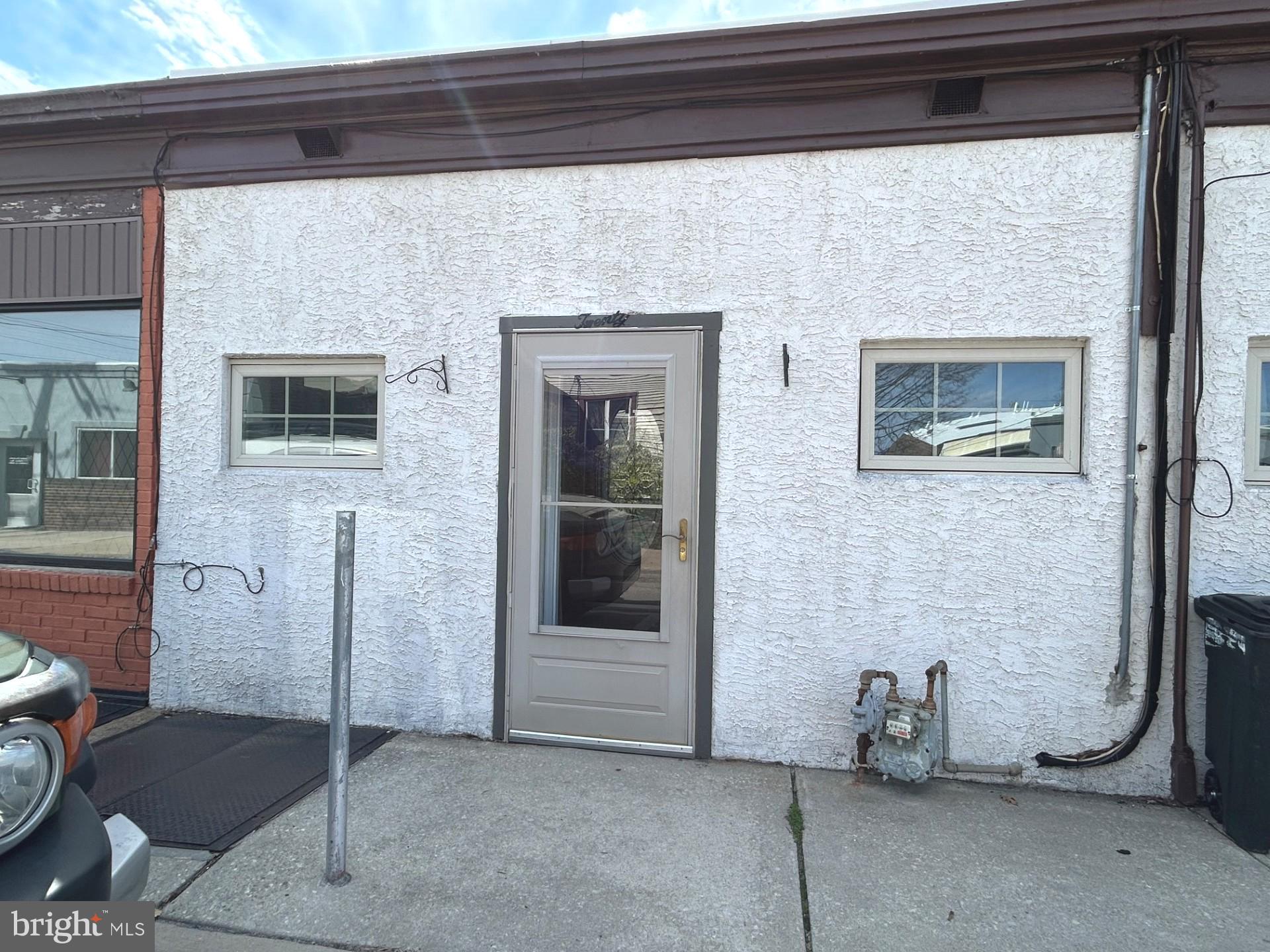 LANSDOWNE - Residential Lease