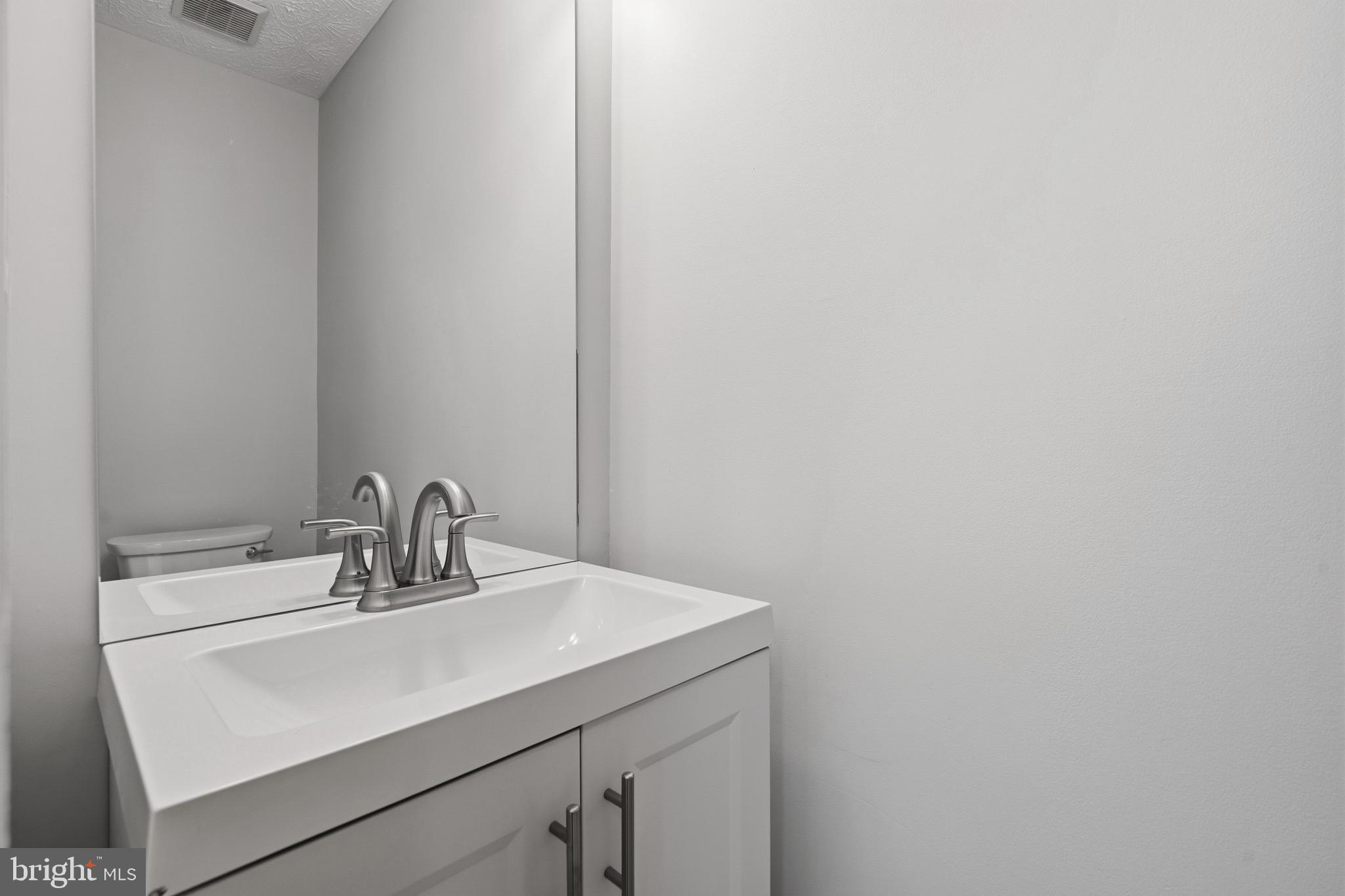 KINGS MEADE - Residential