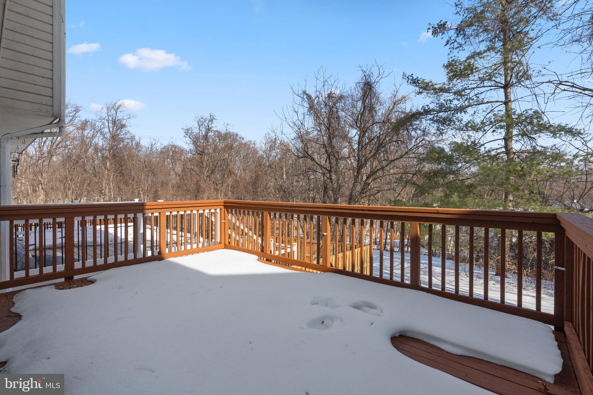 KINGS MEADE - Residential