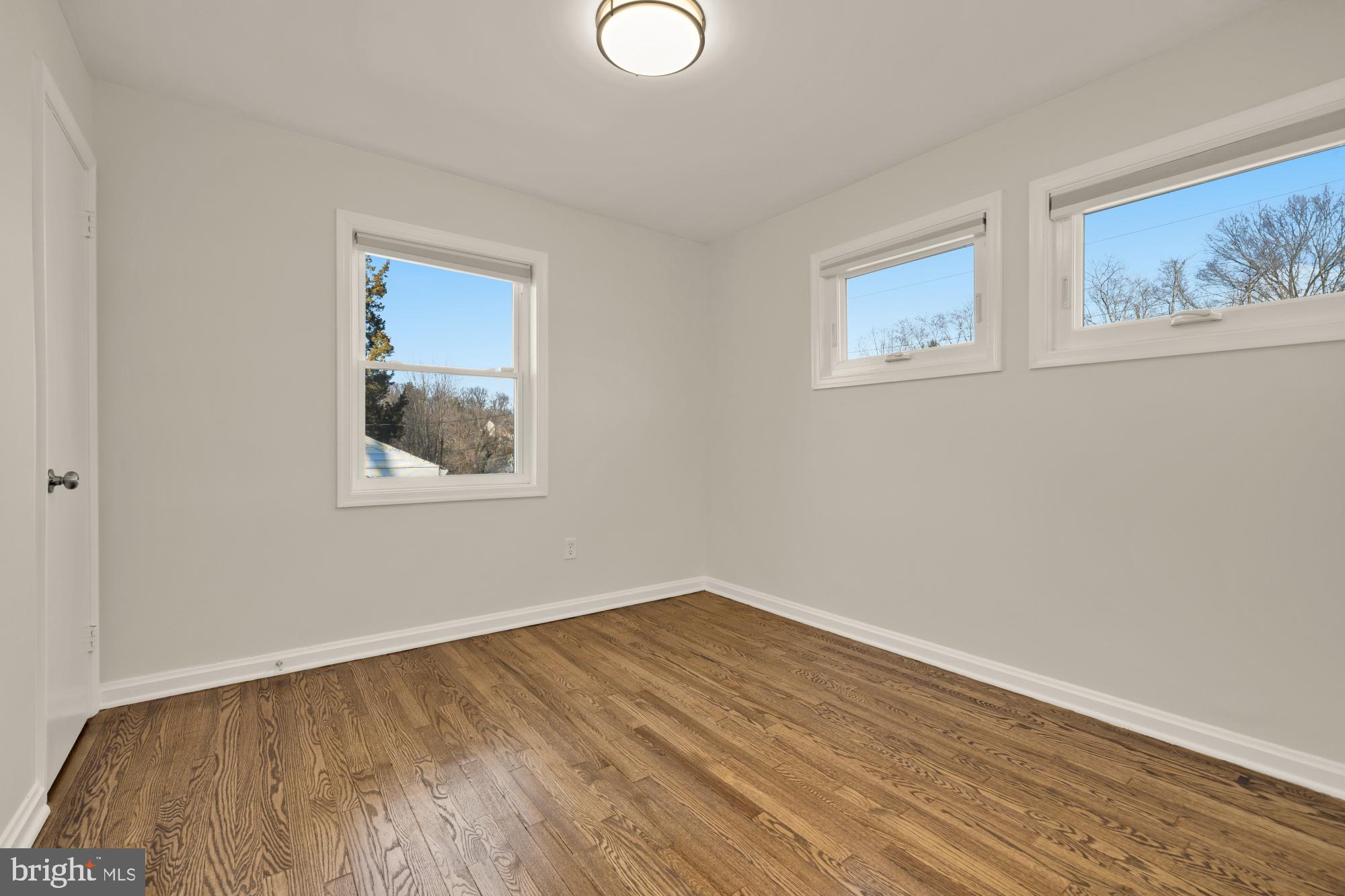 VIRGINIA HILLS - Residential