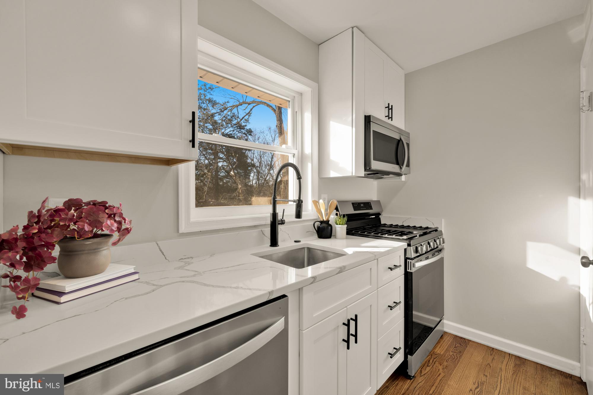 VIRGINIA HILLS - Residential