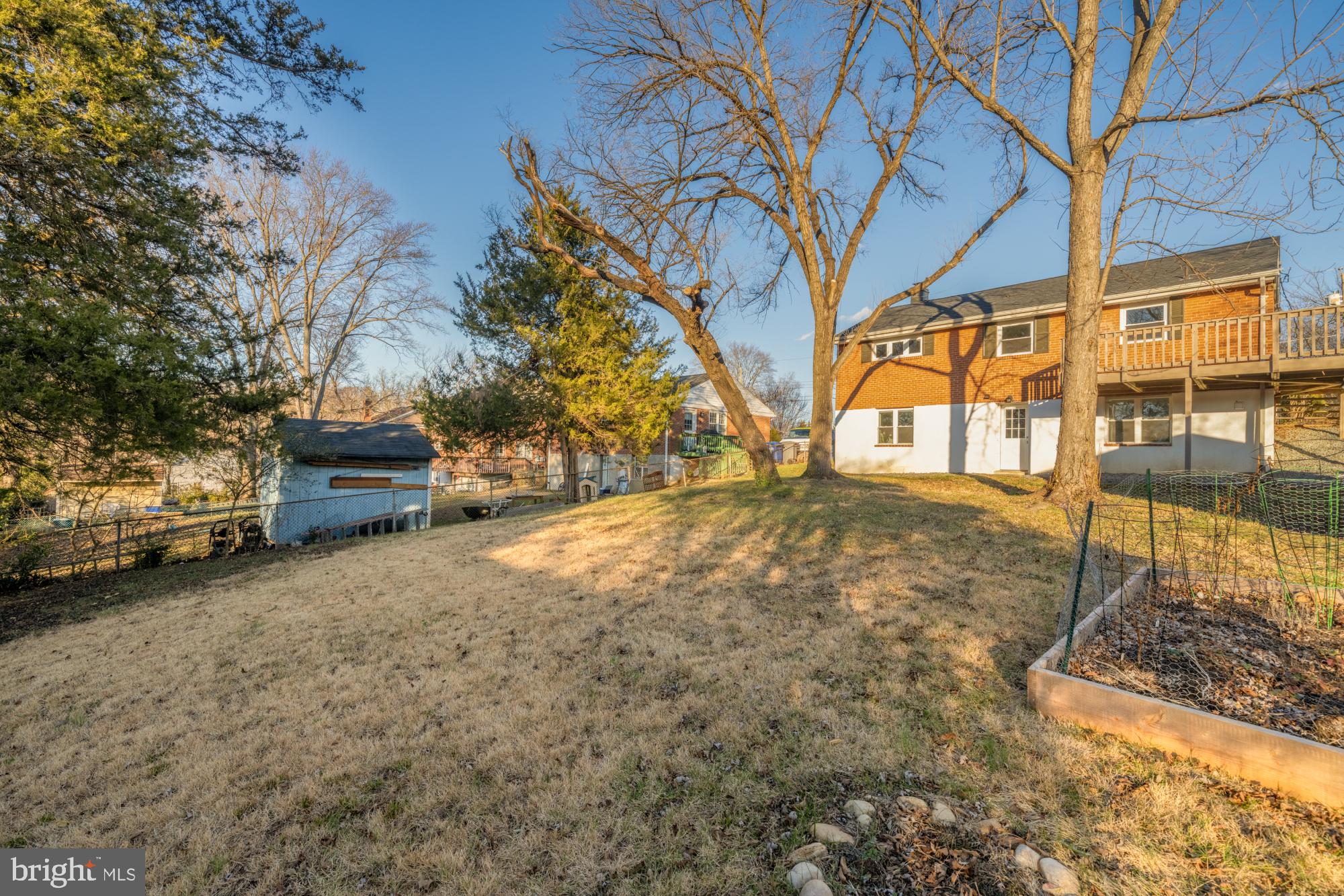 VIRGINIA HILLS - Residential