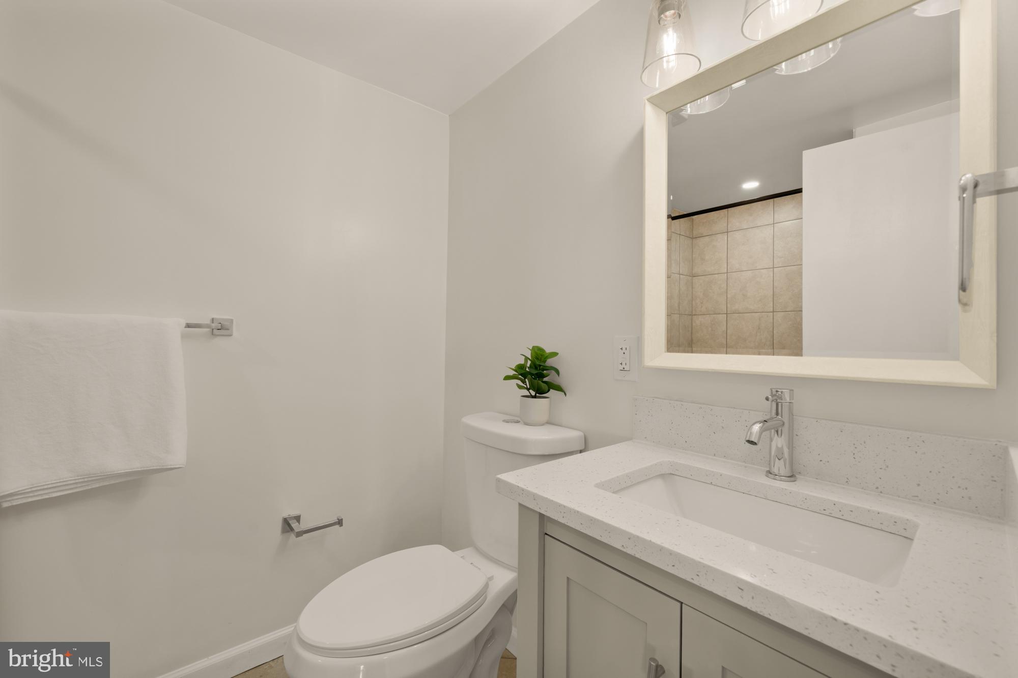 VIRGINIA HILLS - Residential