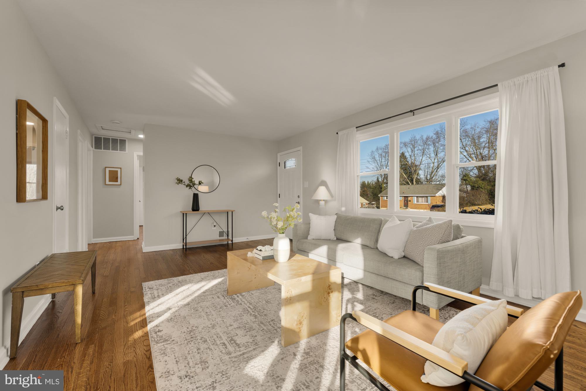 VIRGINIA HILLS - Residential