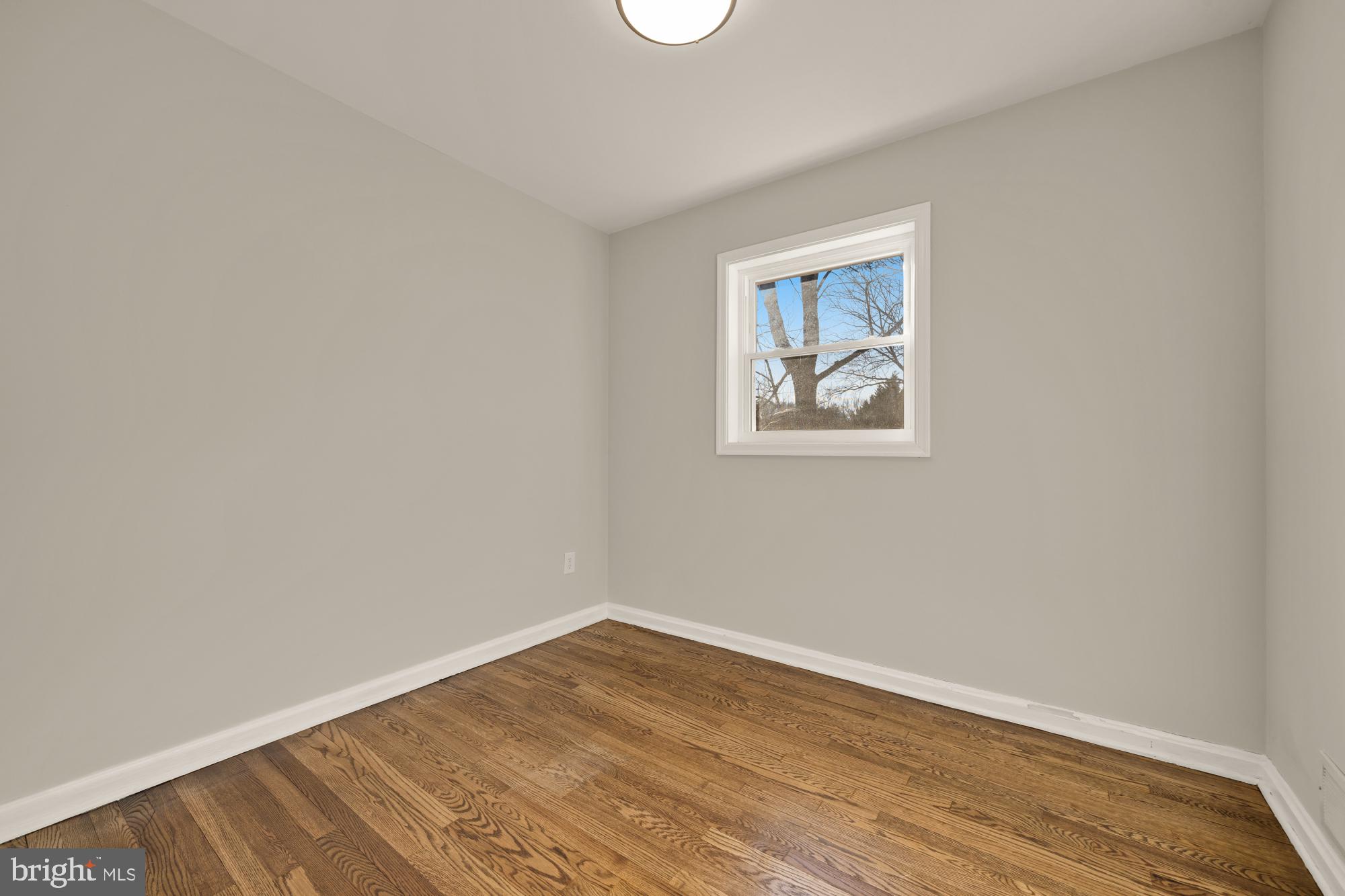 VIRGINIA HILLS - Residential