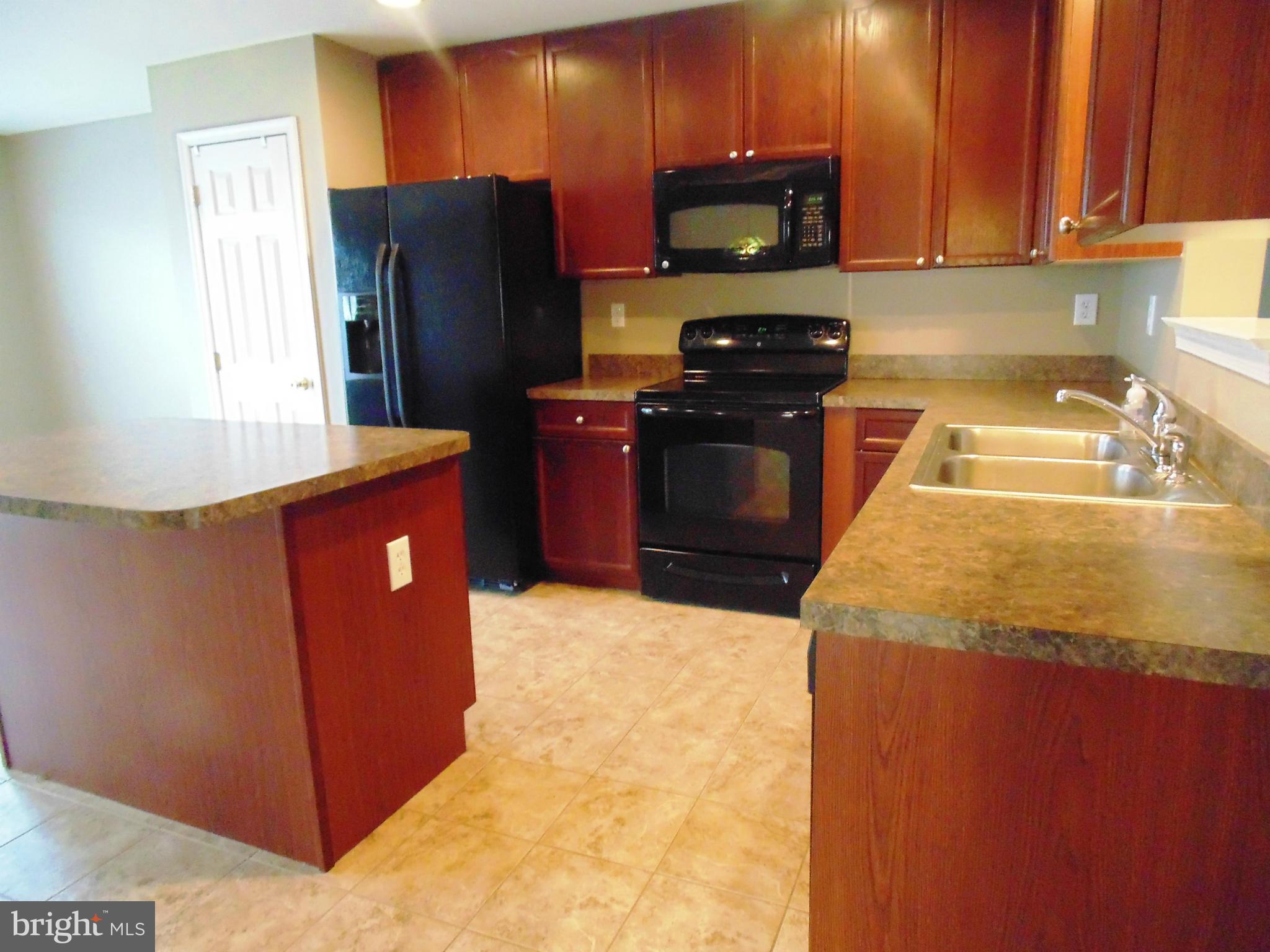 STONEBROOK VILLAGE - Residential