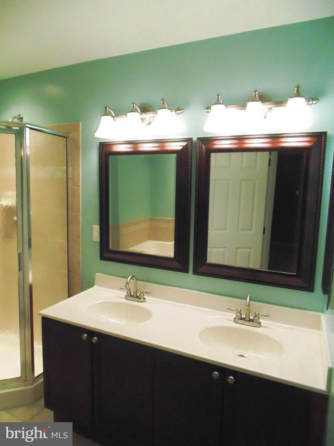 STONEBROOK VILLAGE - Residential