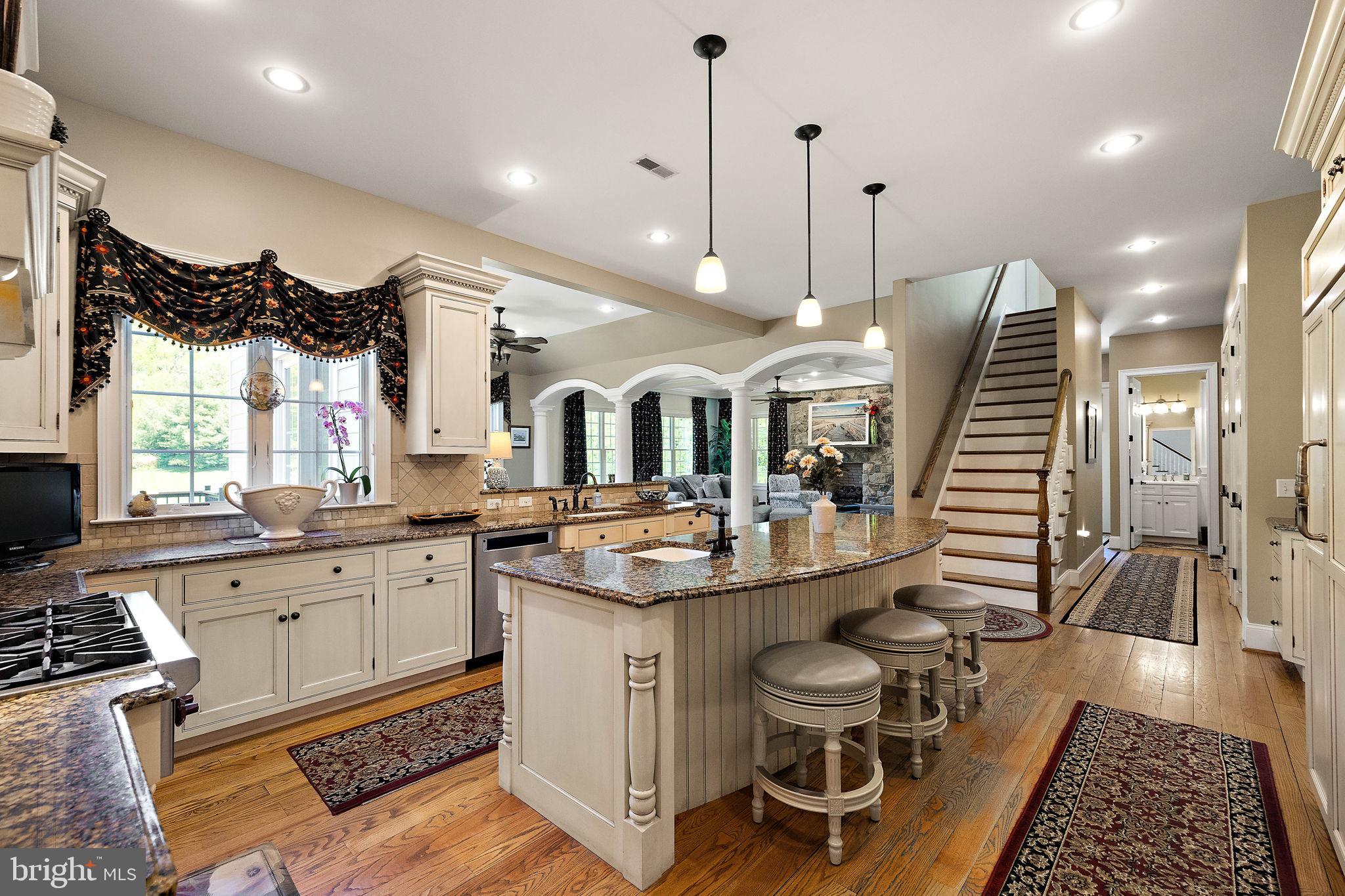 CENTREVILLE RESERV - Residential