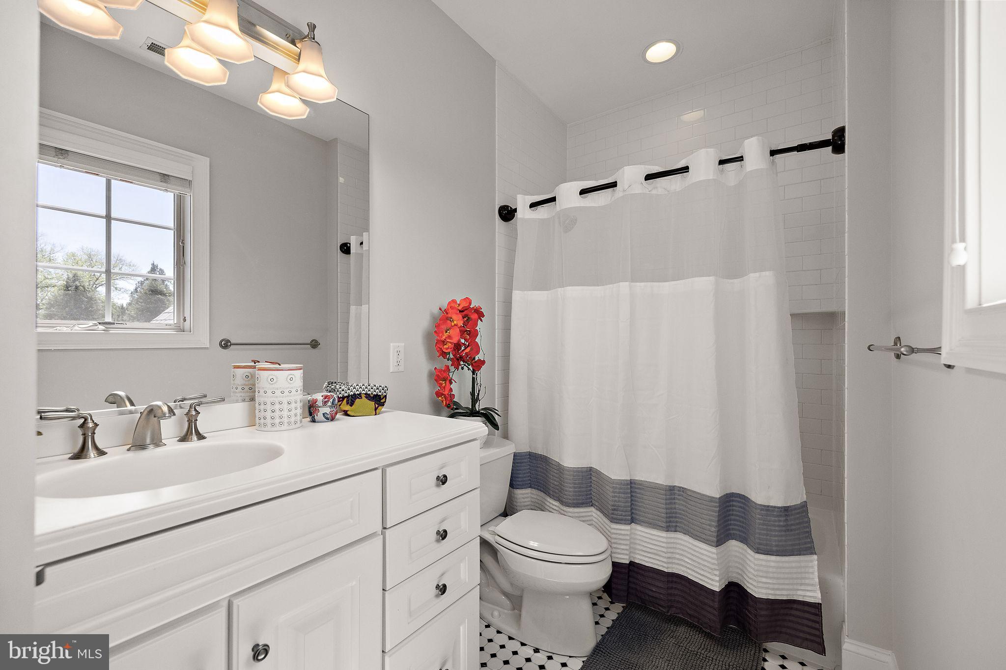 CENTREVILLE RESERV - Residential