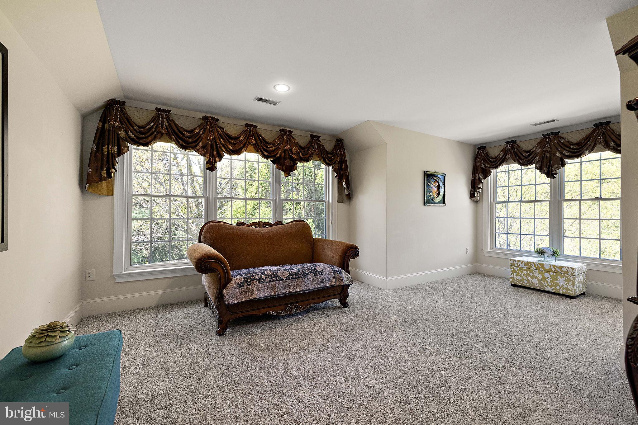 CENTREVILLE RESERV - Residential