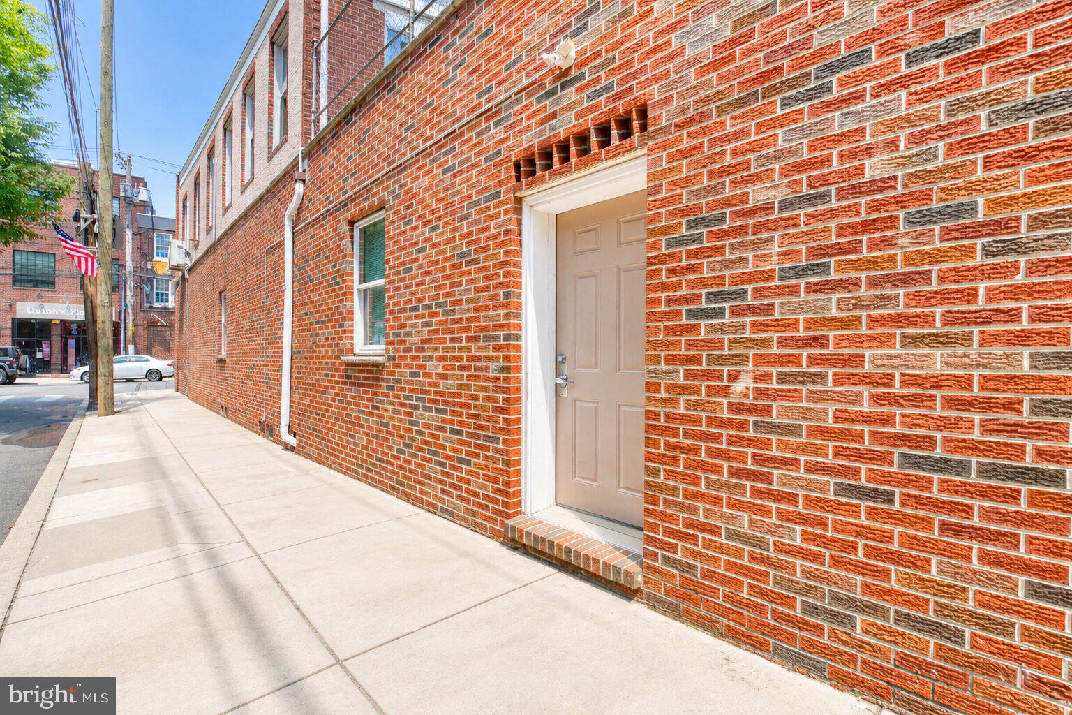 1727 S 2ND STREET
