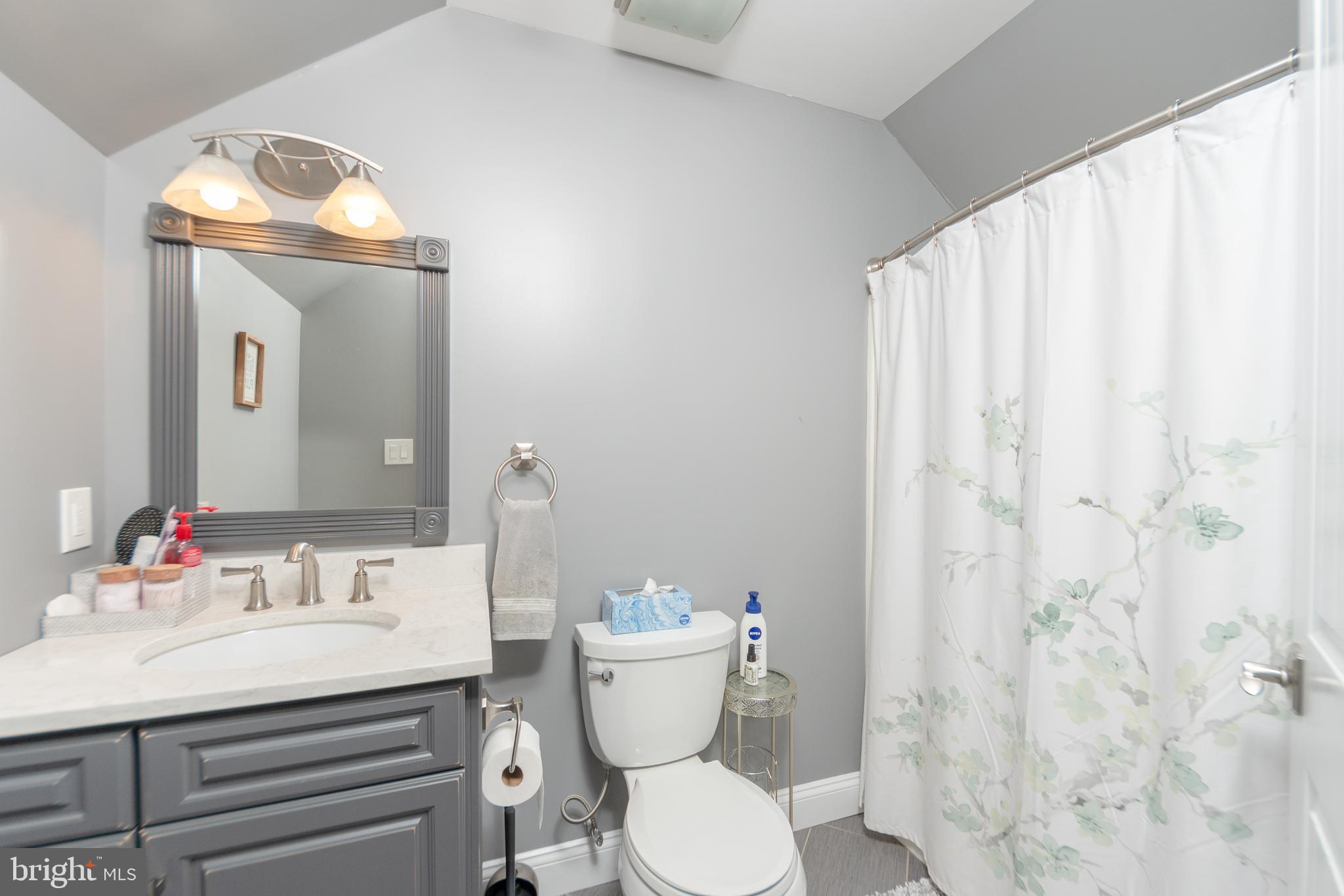 PENN MANOR - Residential