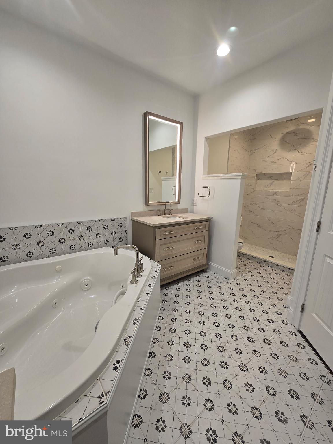 PENN MANOR - Residential