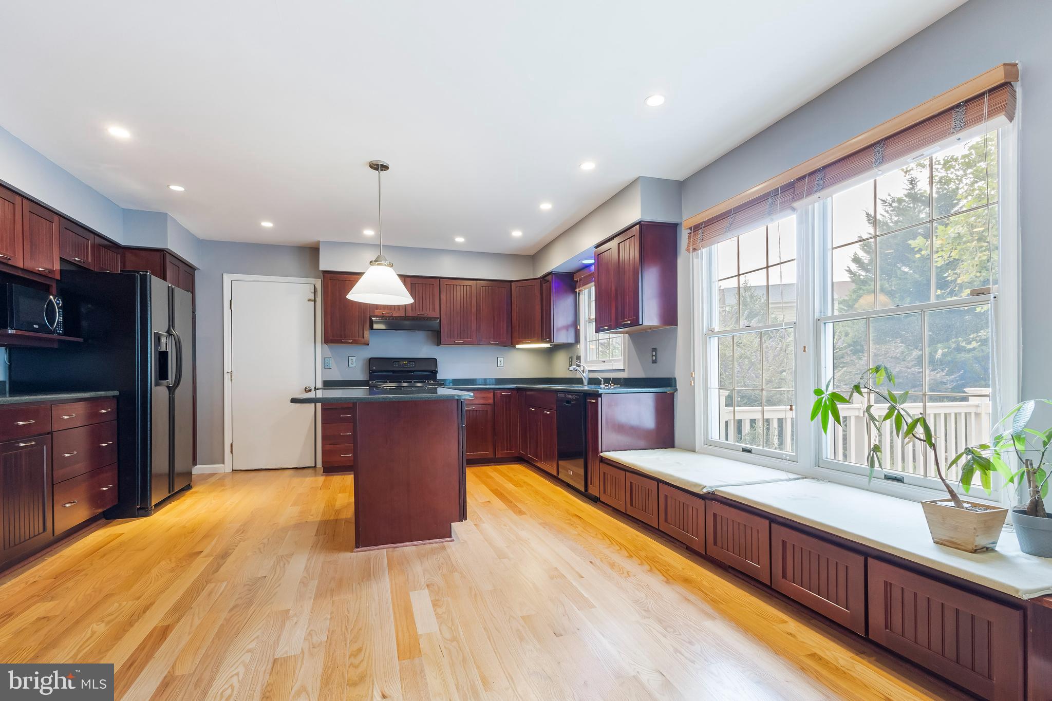 ROLLING ACRES - Residential