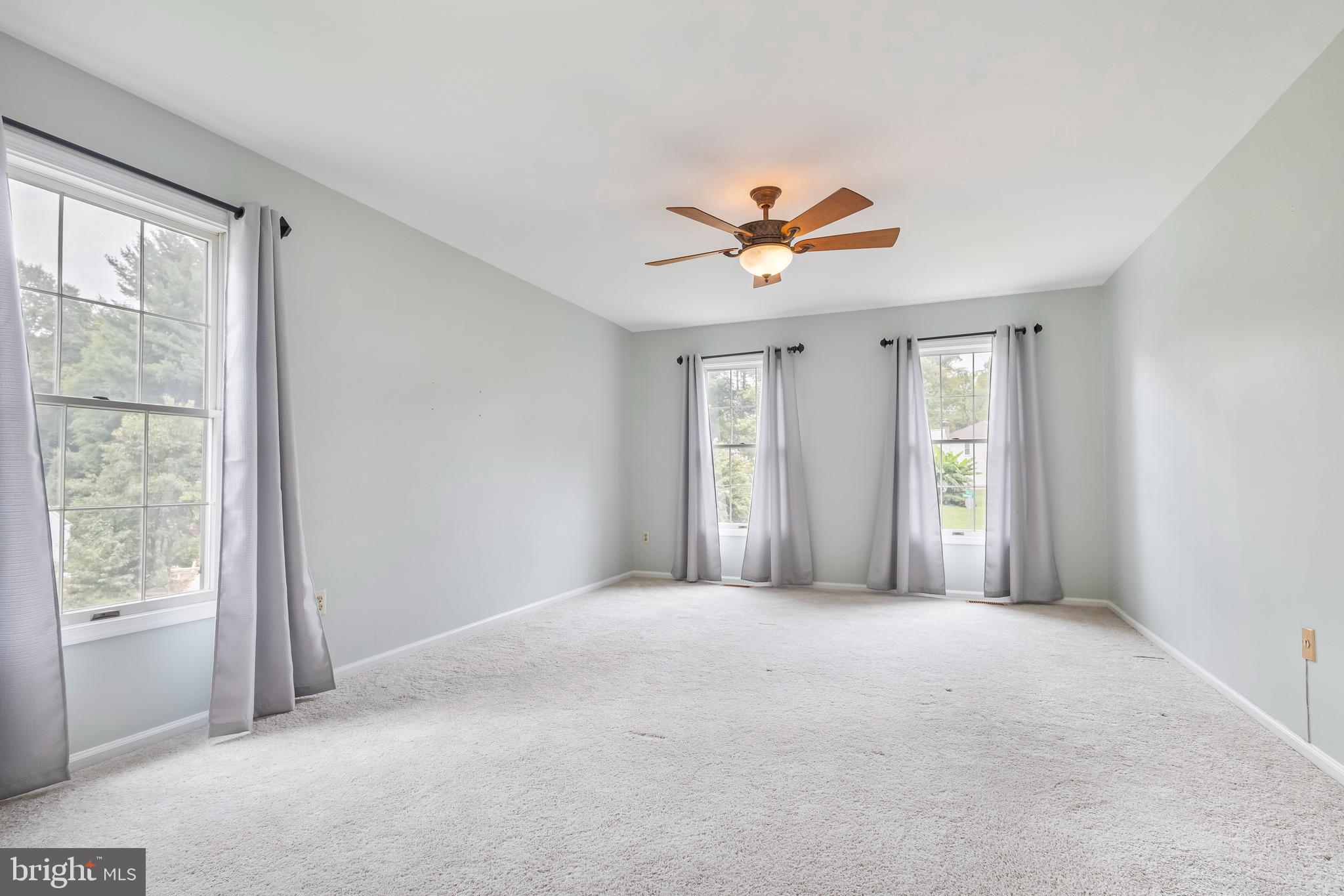 ROLLING ACRES - Residential