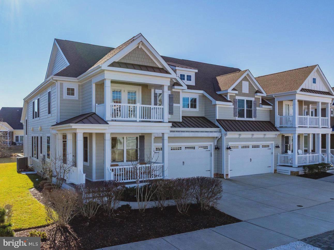 BAYSIDE - Residential