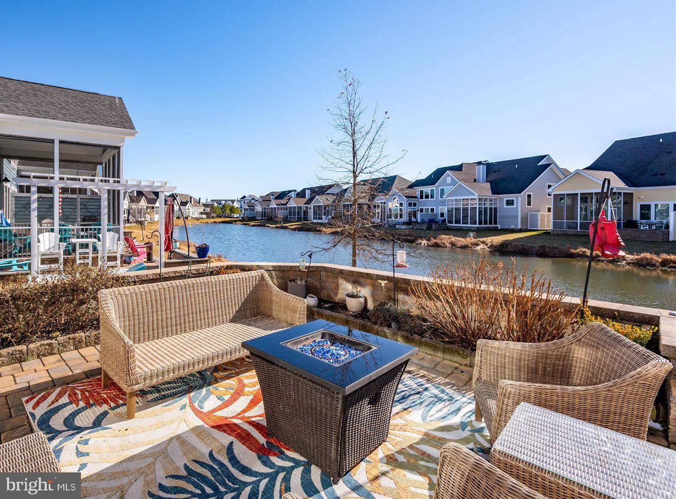 BAYSIDE - Residential