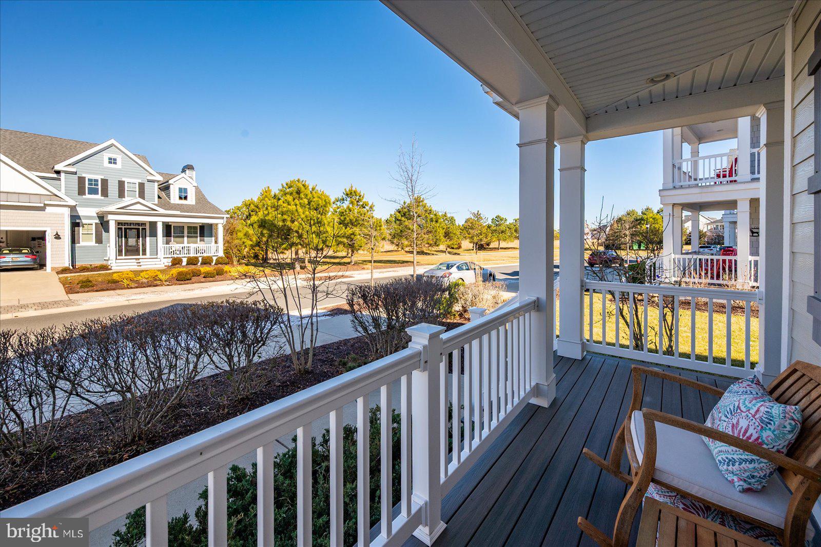 BAYSIDE - Residential