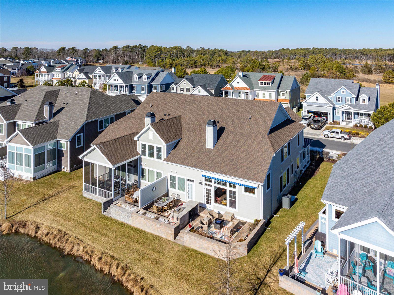 BAYSIDE - Residential