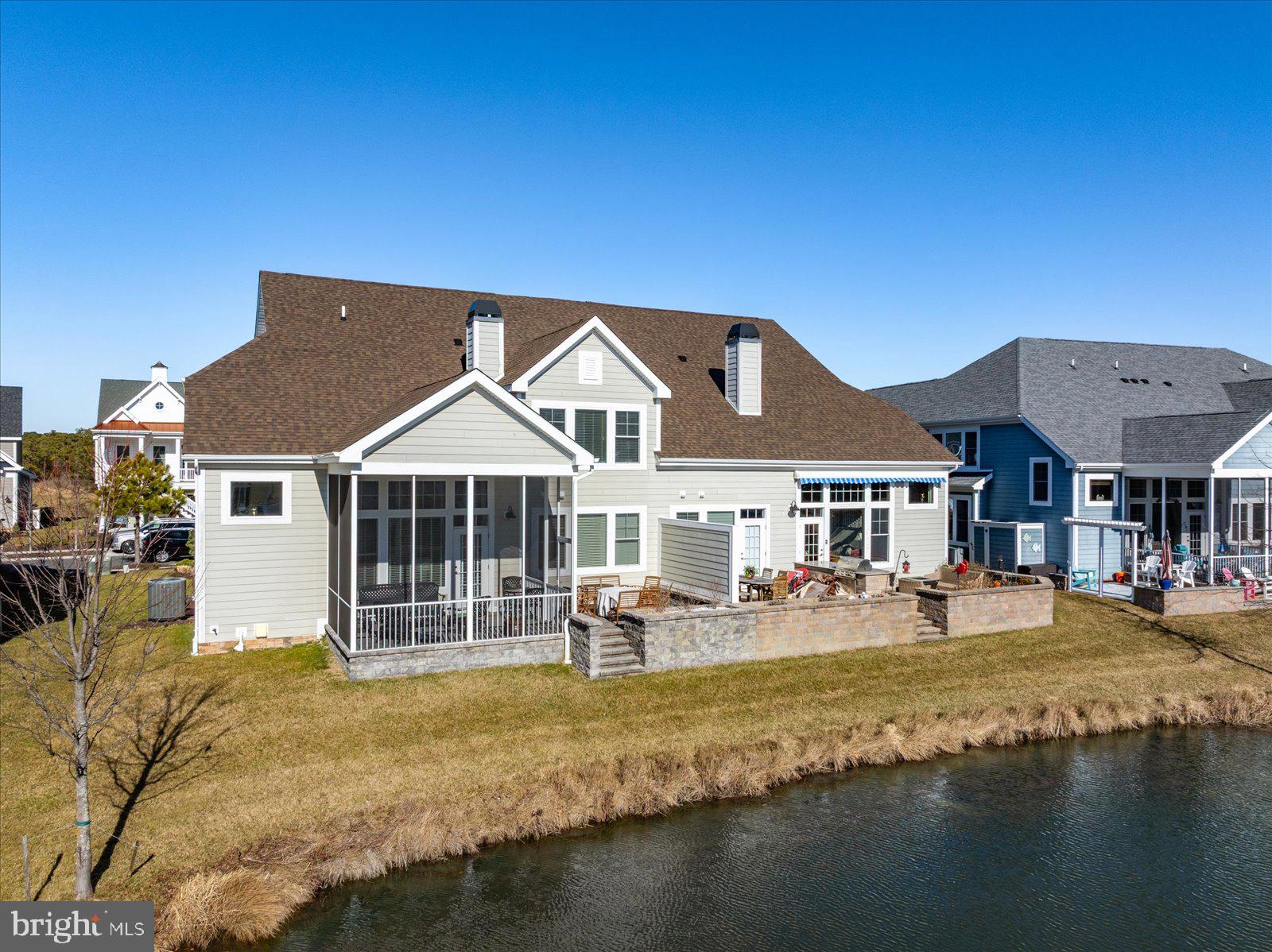 BAYSIDE - Residential