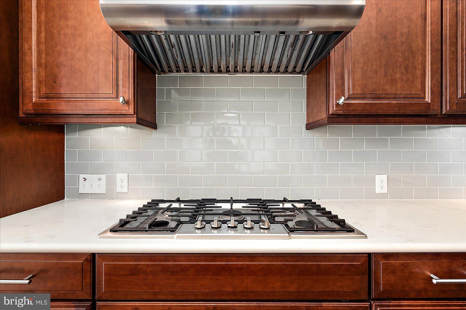 BAYSIDE - Residential